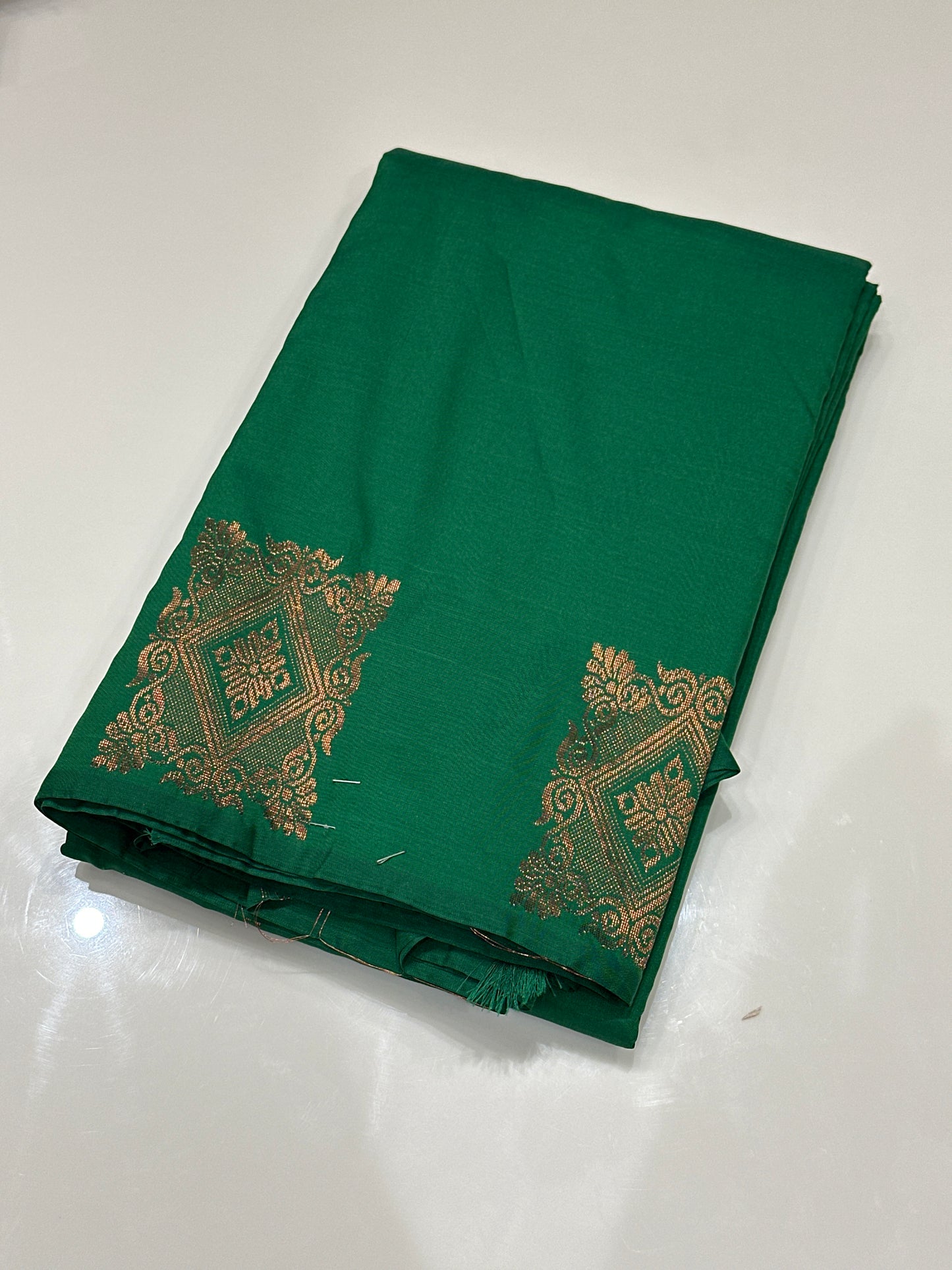 OFFER SALES SAREES - IHA 27182