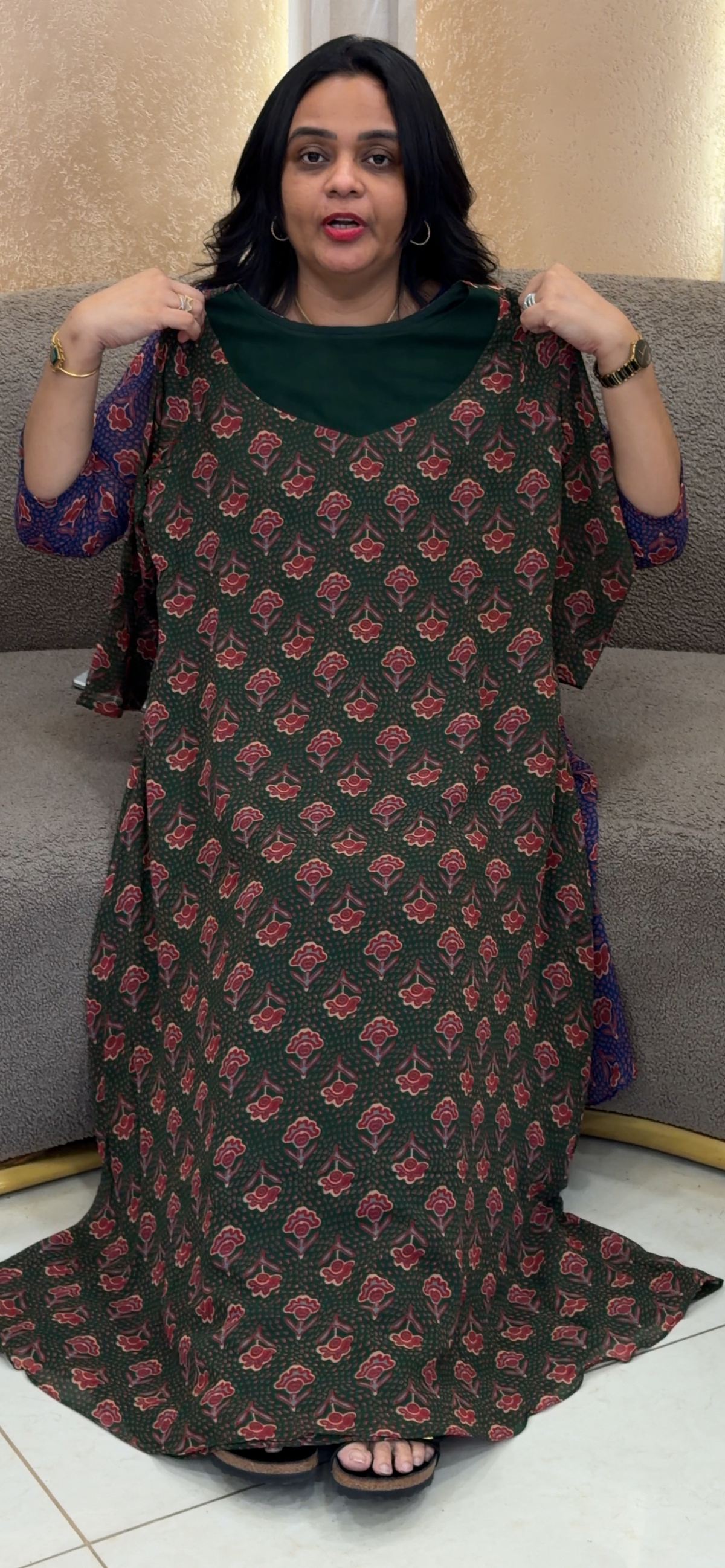 IHA'S IN-HOUSE PRINTED ALINE TOPS - IHA 35173