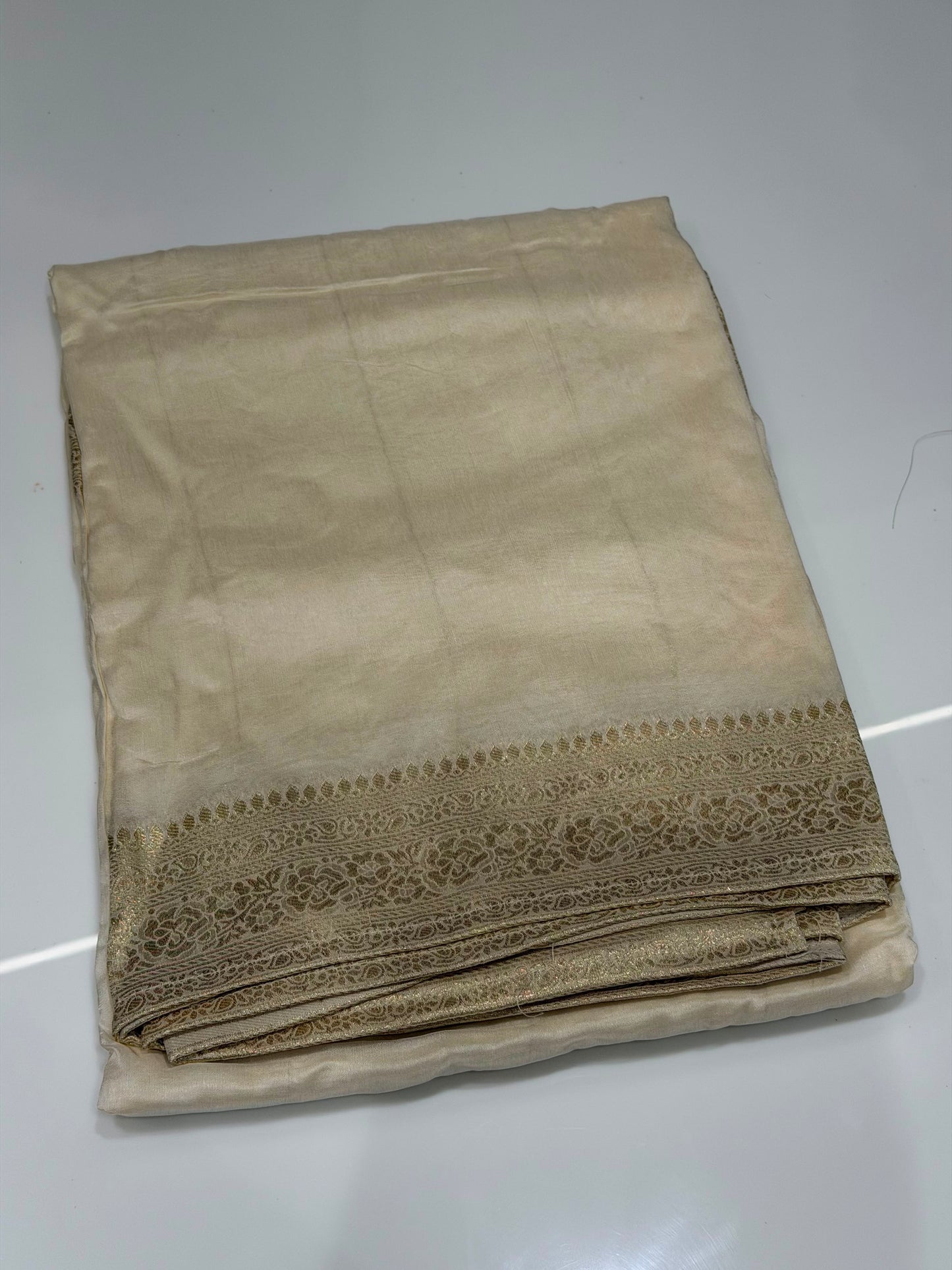 OFFER ONAM SAREES - IHA 34583