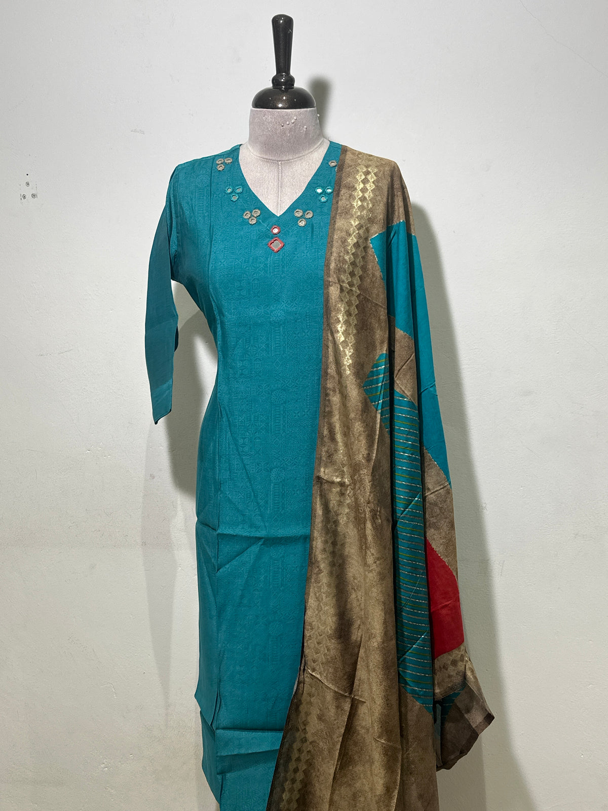 OFFER SALES TOP AND  BOTTOM  -  IHA 35694