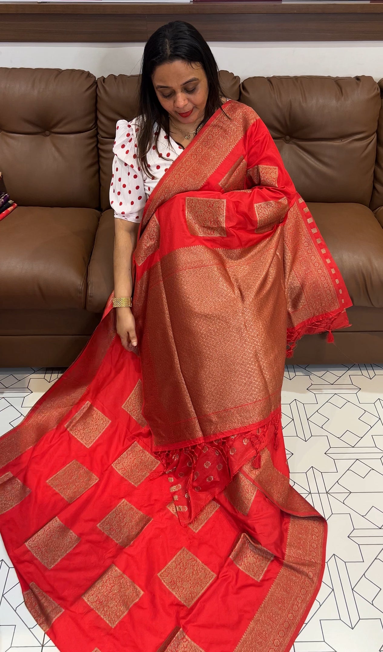 SEMI KATAN SAREE - IHA 19250