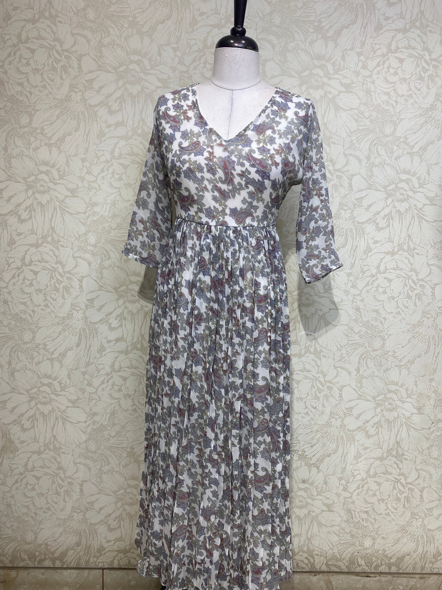 OFFER SALES TOPS COLLECTIONS - IHA 26917