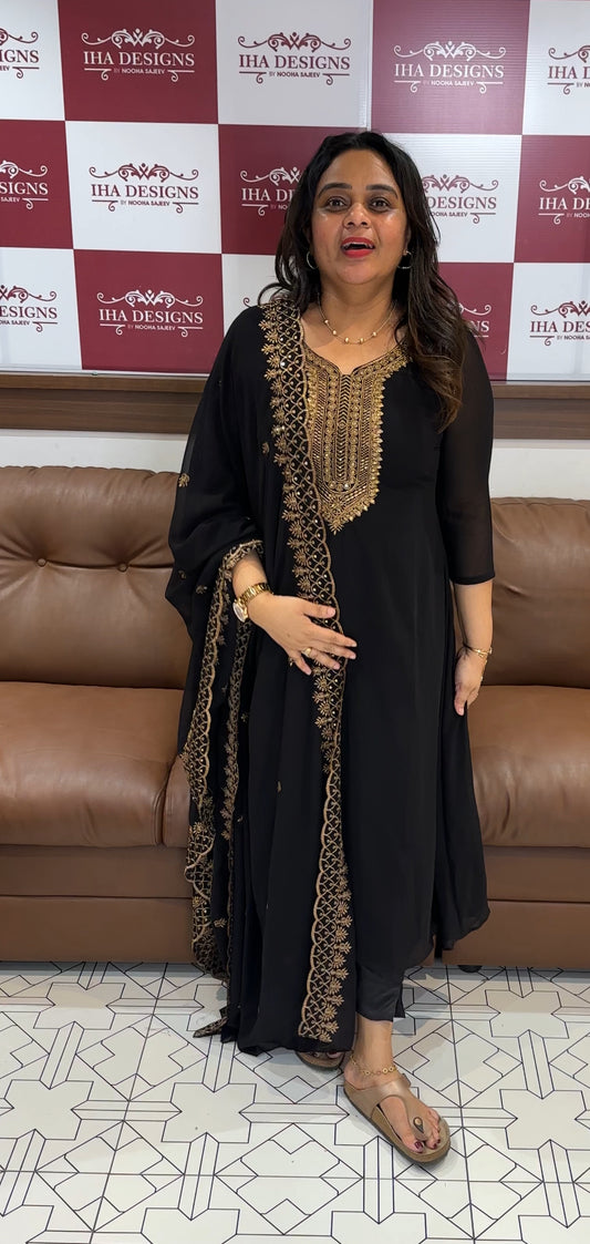 FORWARD GEORGETTE ALINE TOP ,BOTTOM AND DUPATTA - IHA 26593