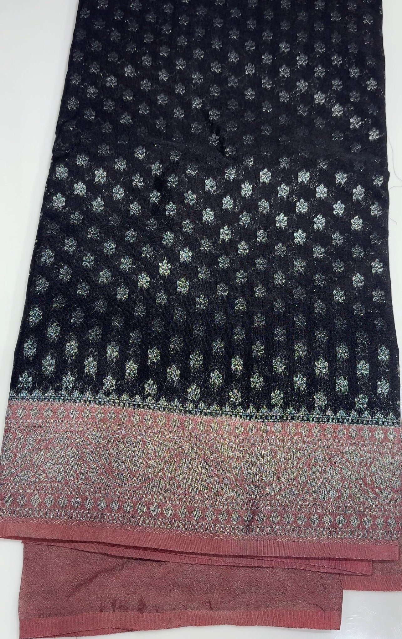SEMI BANARASI SAREES - IHA 27136