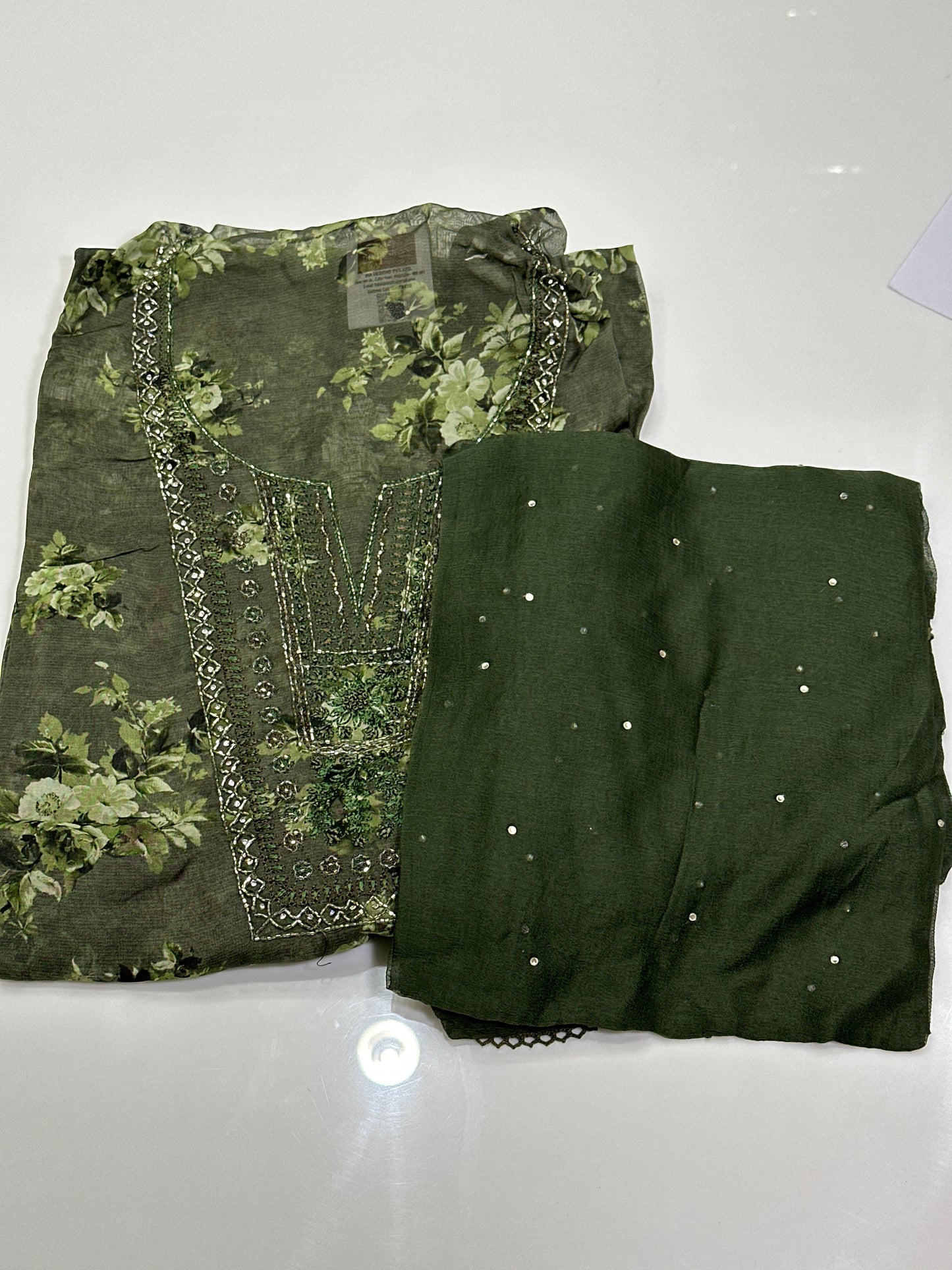 OFFER SALES UNSTITCHED SALWAR SUITS -  IHA 33613