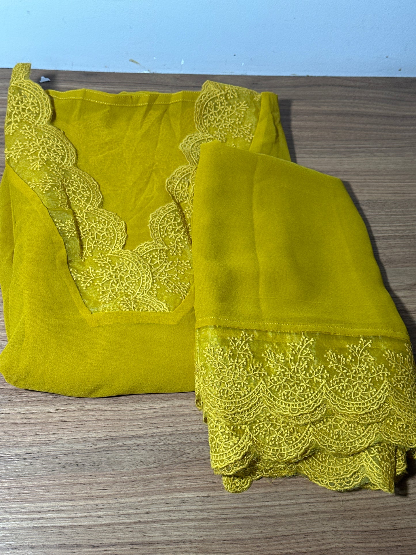 OFFER SALES UNSTITCHED SALWAR SUITS -  IHA 33637