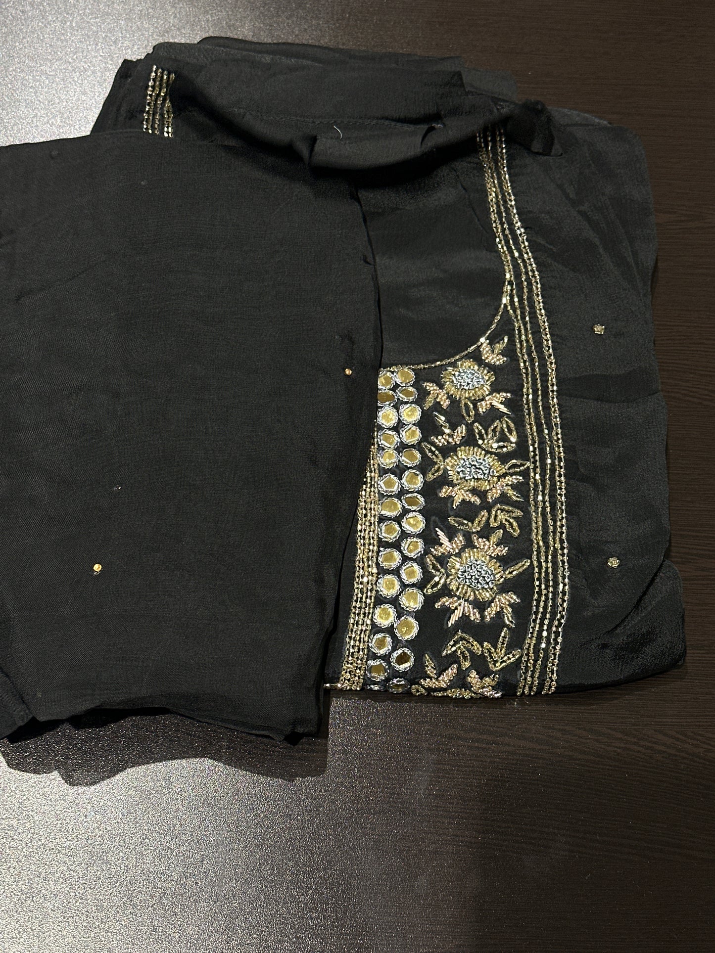 OFFER SALES UNSTITCHED SALWAR SUITS -  IHA 34125