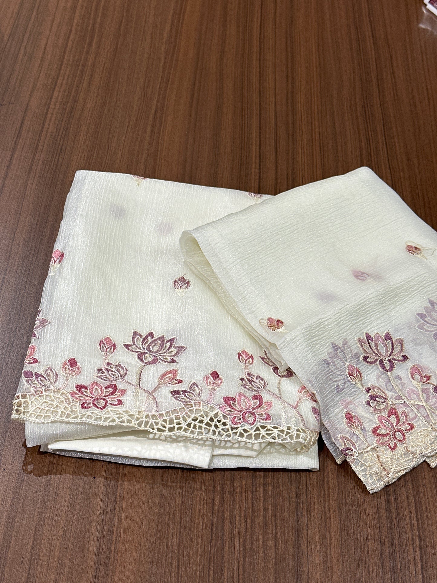 OFFER SALES UNSTITCHED SALWAR SUITS -  IHA 33901
