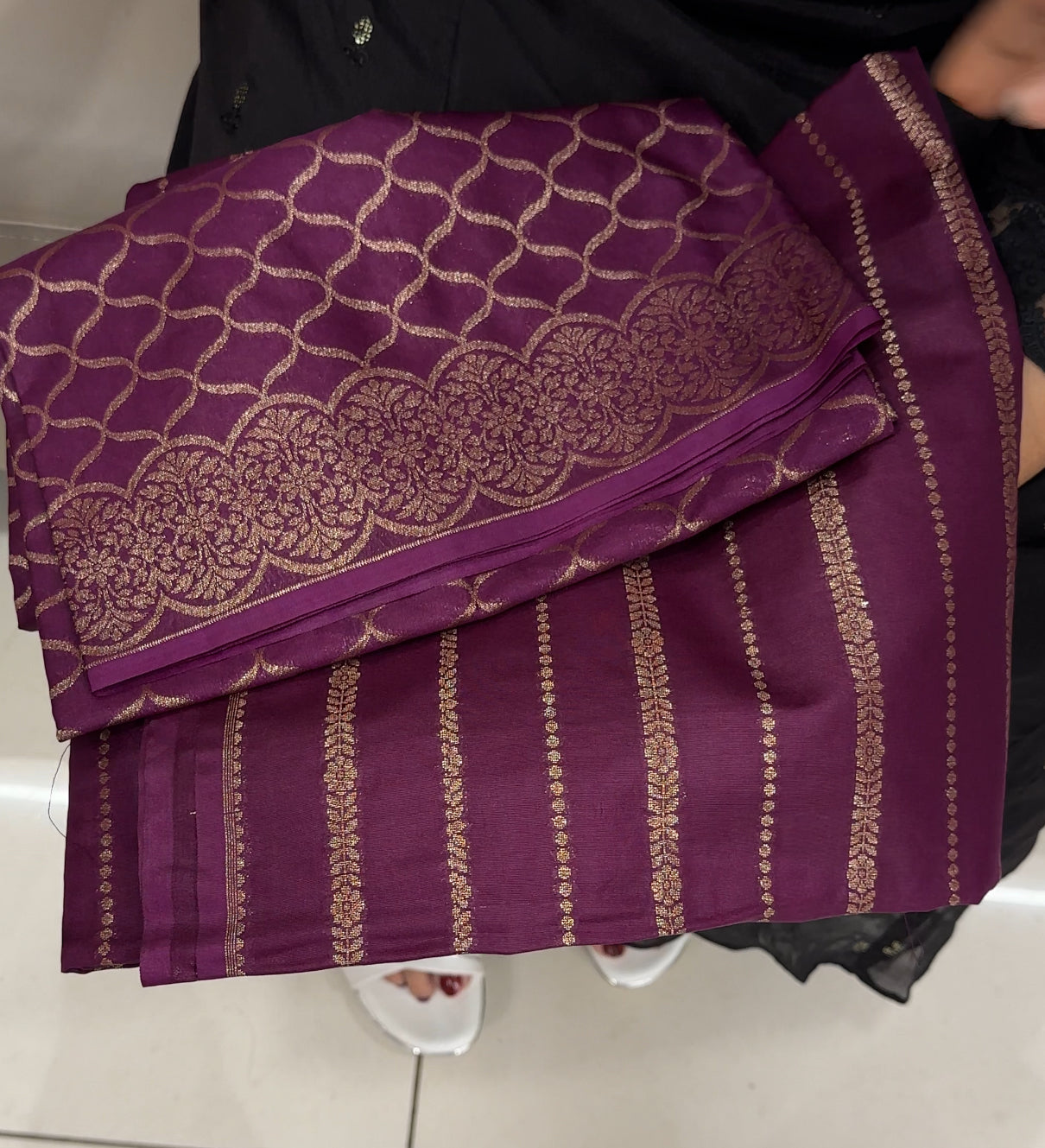 BANARASI TUSSUR UNSTITCHED SALWAR SUITS - IHA 28349