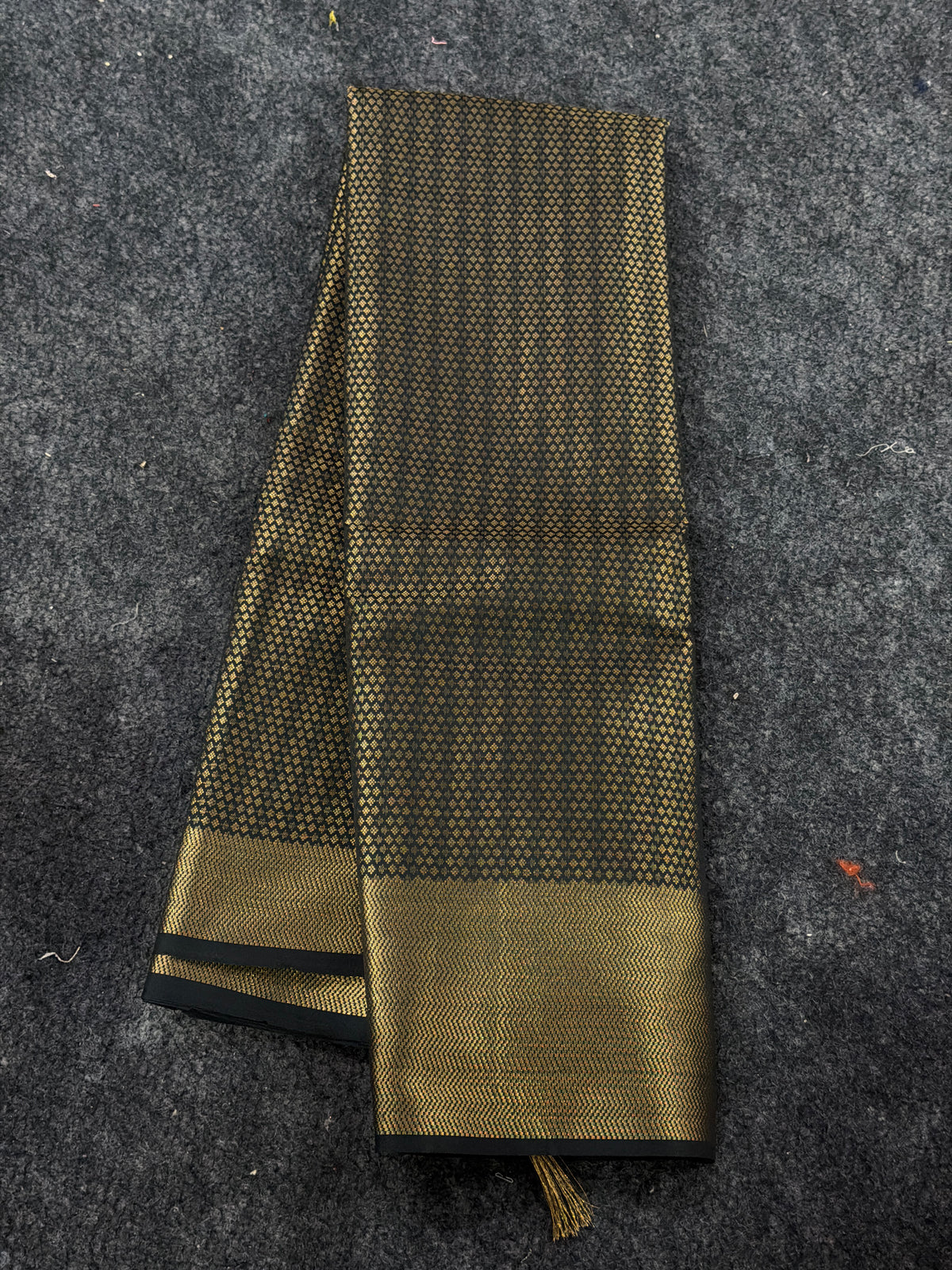 OFFER SALES SAREE -  IHA 35807