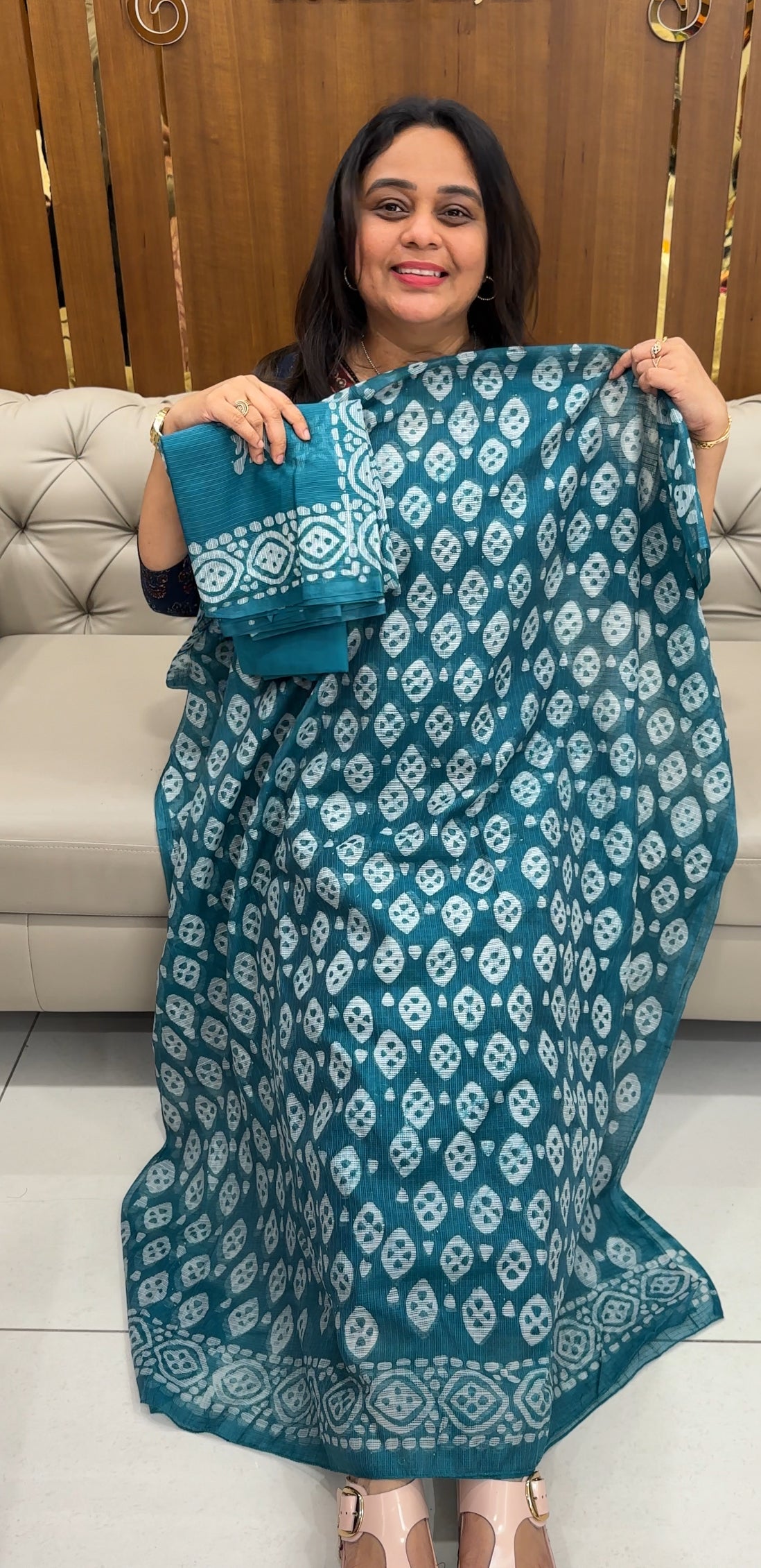 BATIK PRINTED UNSTITCHED SALWAR SUITS - IHA 26925