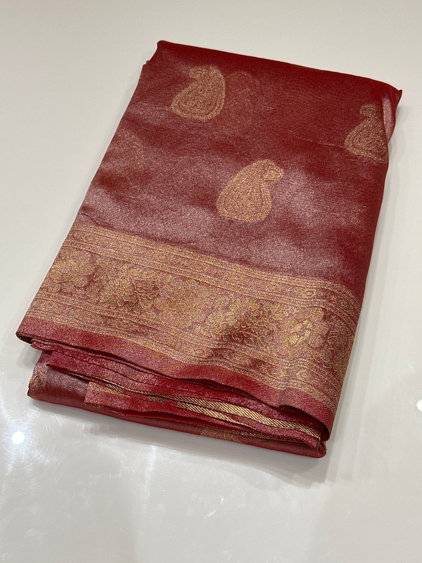 OFFER SALES SAREES - IHA 27137