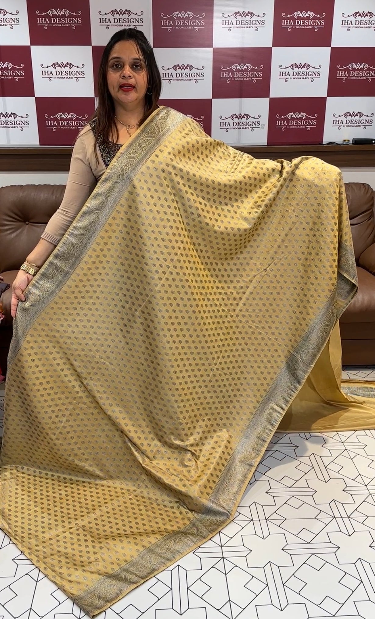 TISSUE BANARASI  SAREE - IHA 14766