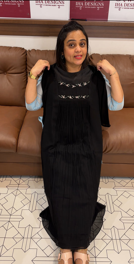 IHA'S IN-HOUSE HAND WORKED ALINE TOPS - IHA 27740