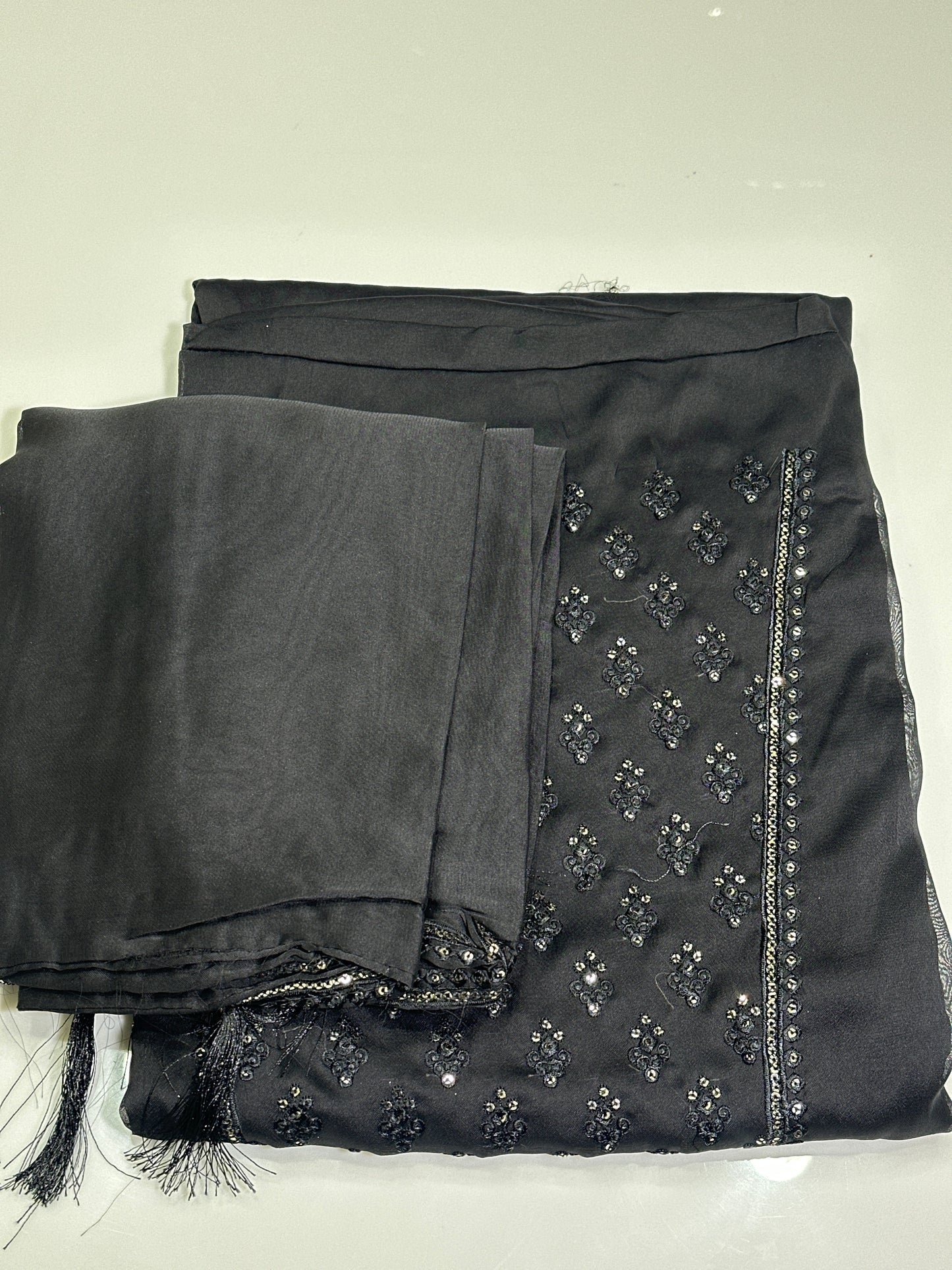 OFFER SALES UNSTITCHED SALWAR SUITS -  IHA 33693