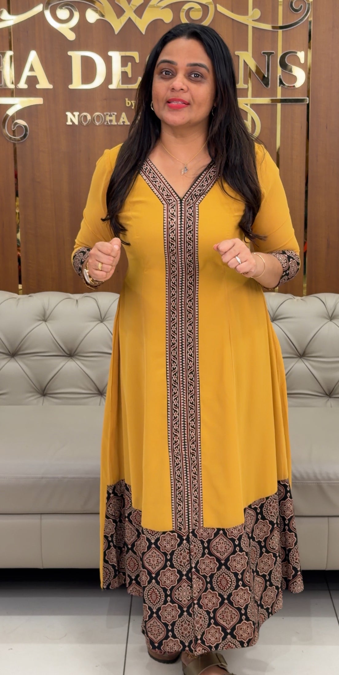 IHA'S IN-HOUSE DESIGNER ALINE TOPS - IHA 30605