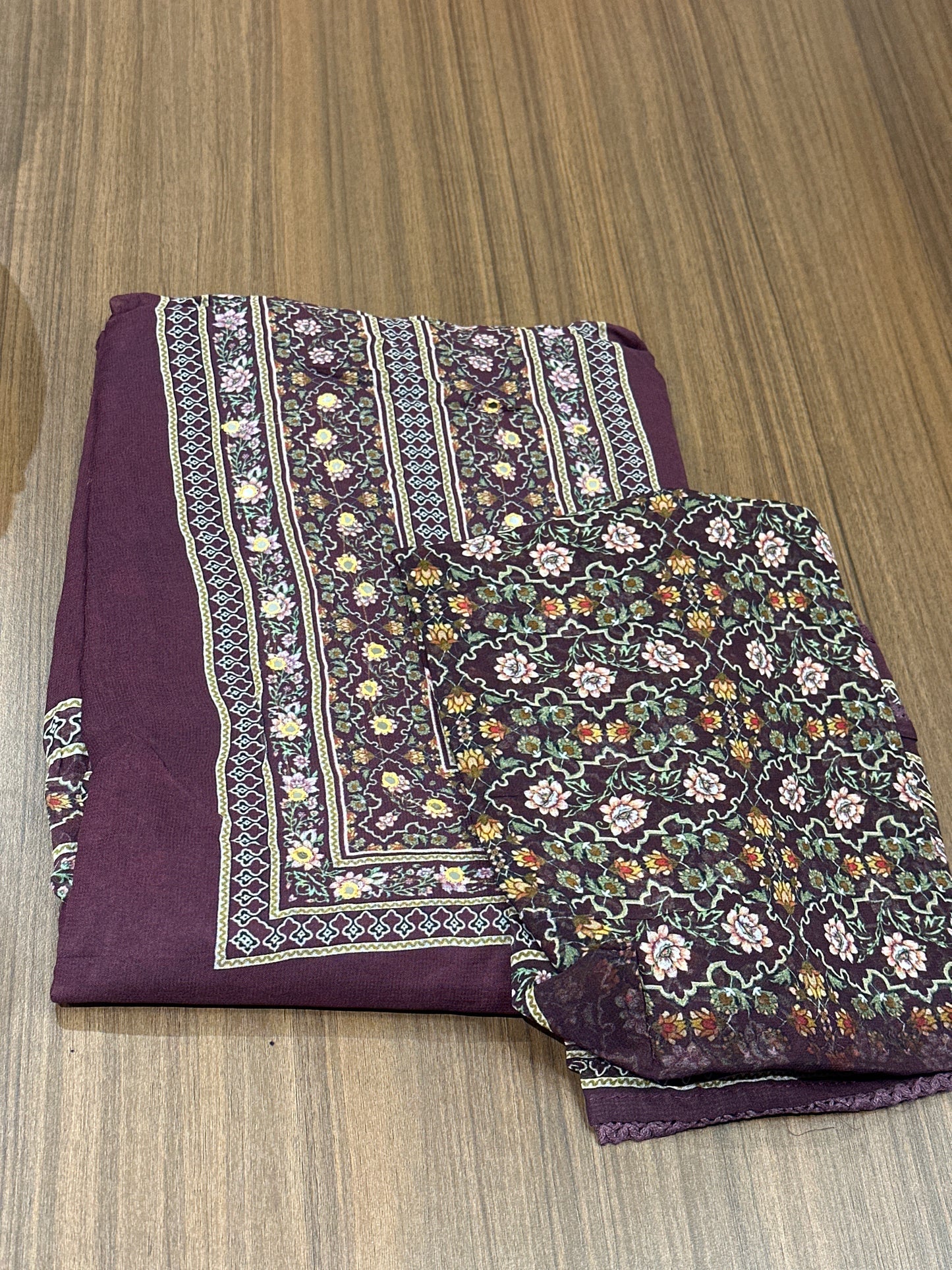 OFFER SALES UNSTITCHED SALWAR SUITS -  IHA 33925
