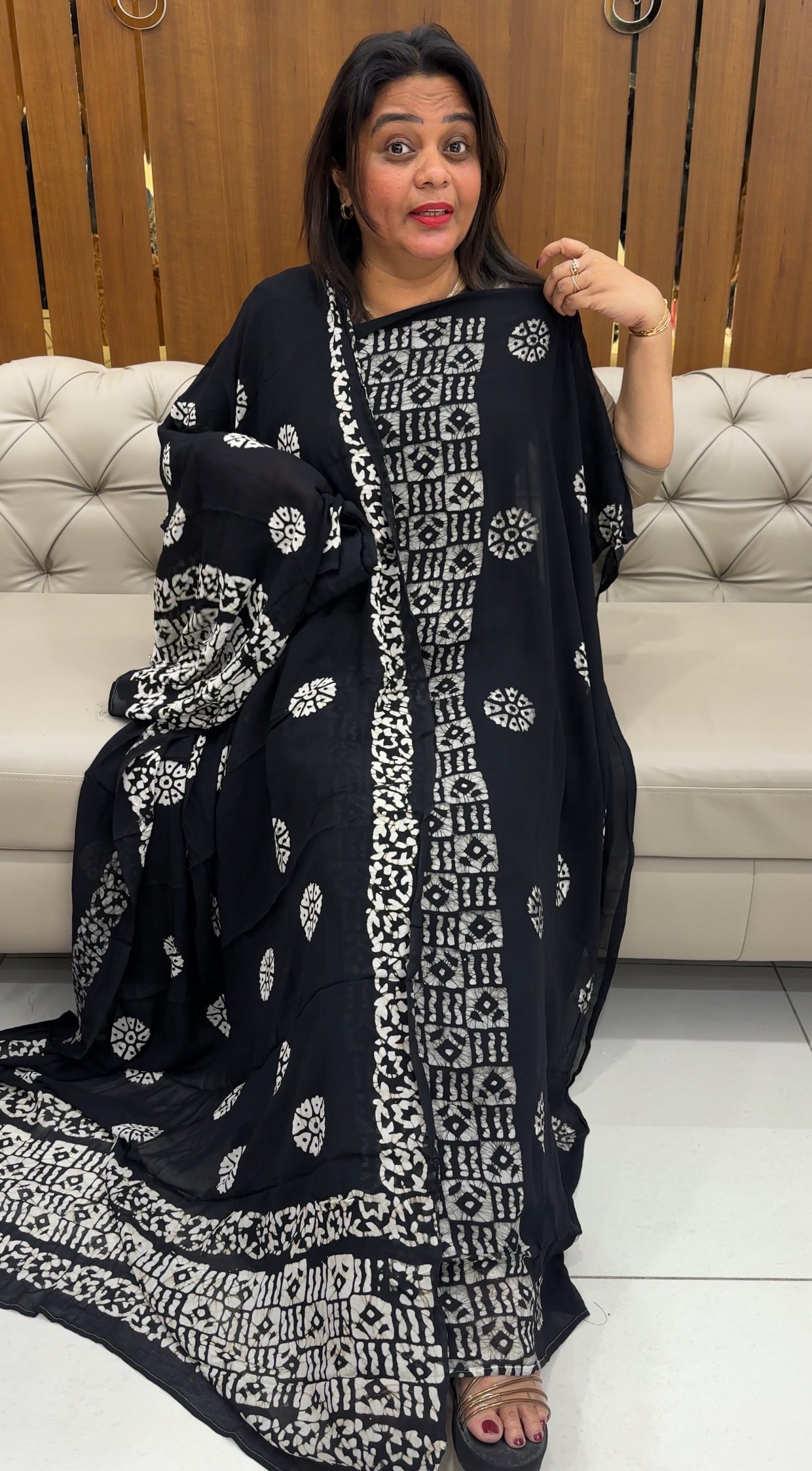 VISCOSE GEEORGETTE UNSTITCHED SALWAR SUITS - IHA 25805