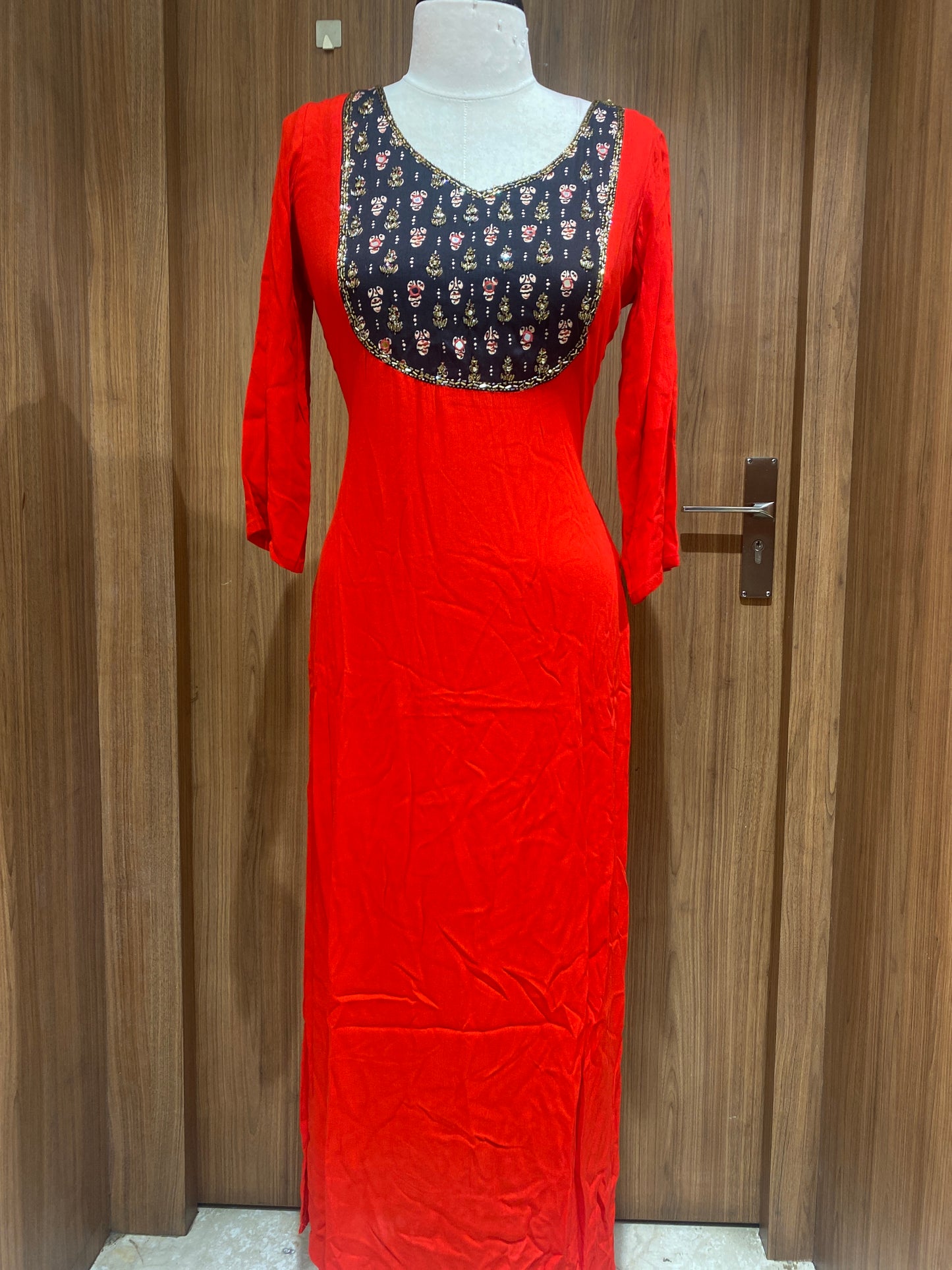 OFFER SALES TOPS COLLECTIONS - IHA 27006