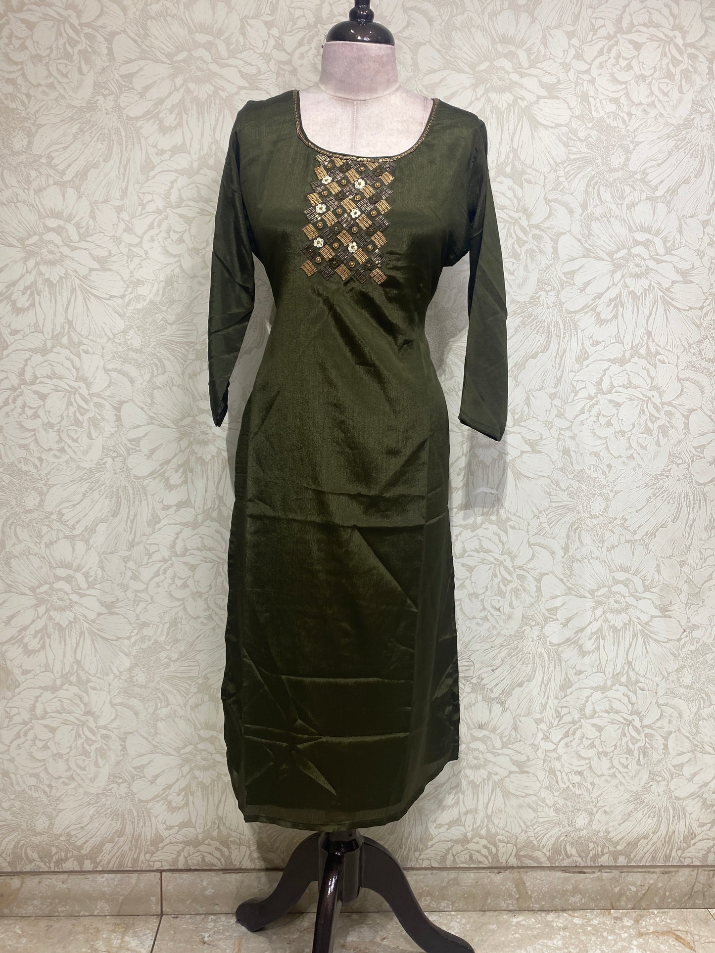 OFFER SALES TOPS COLLECTIONS - IHA 26927