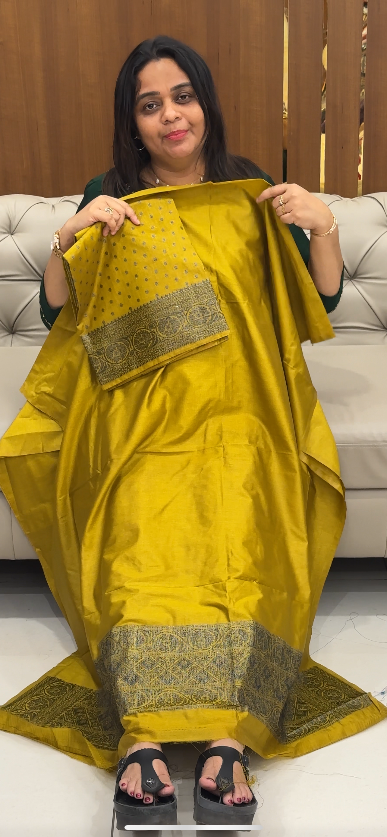 BANARASI TUSSUR UNSTITCHED SALWAR SUITS - 28580