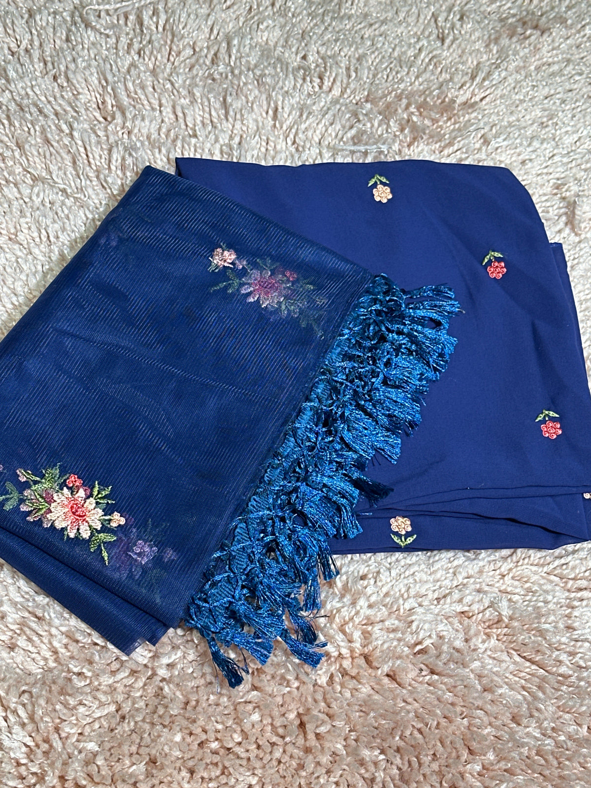 OFFER SALES UNSTITCHED SALWAR SUITS -  IHA 35225