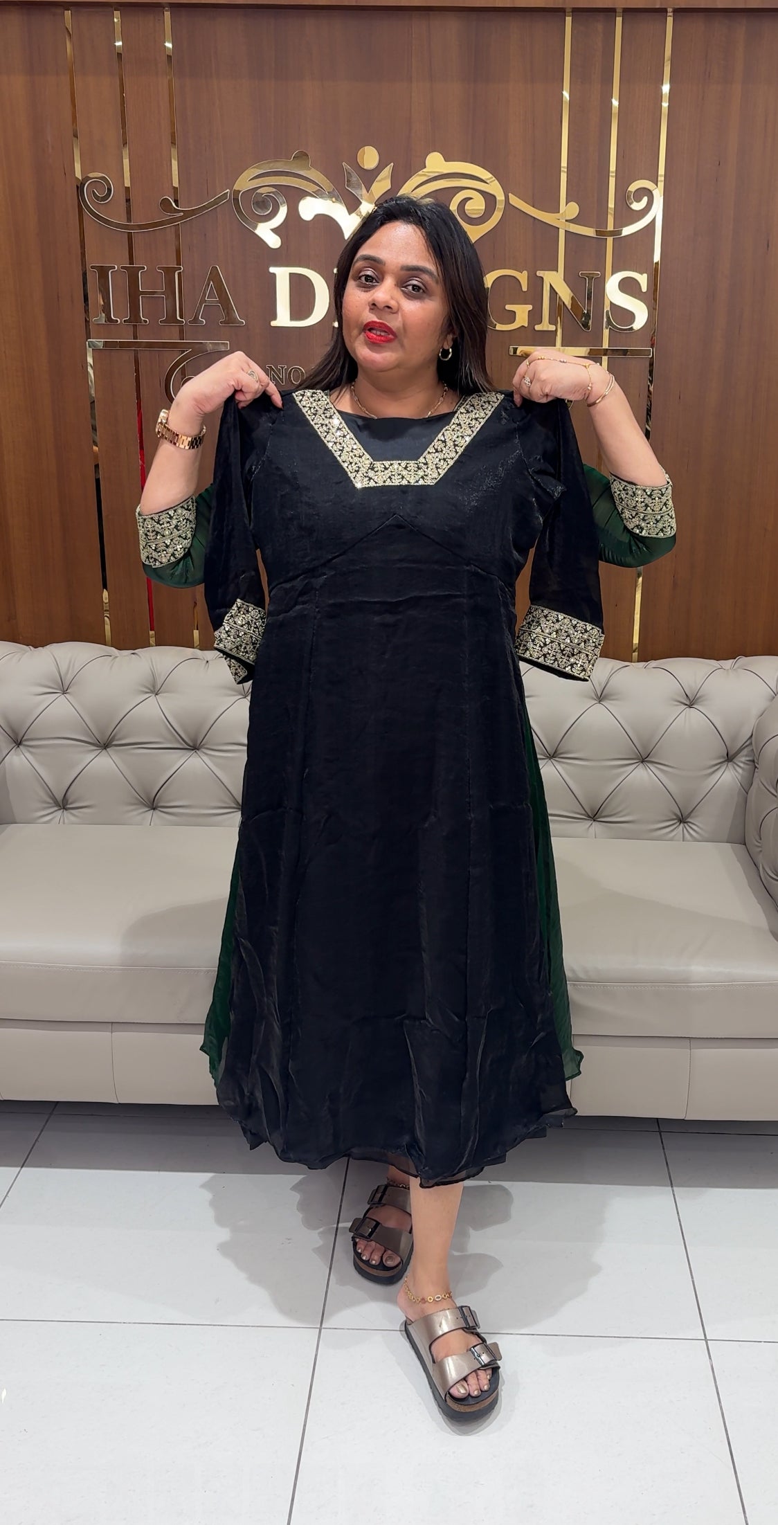 IHA'S IN-HOUSE VELEVET ORGANZA ALINE TOPS - IHA 24119
