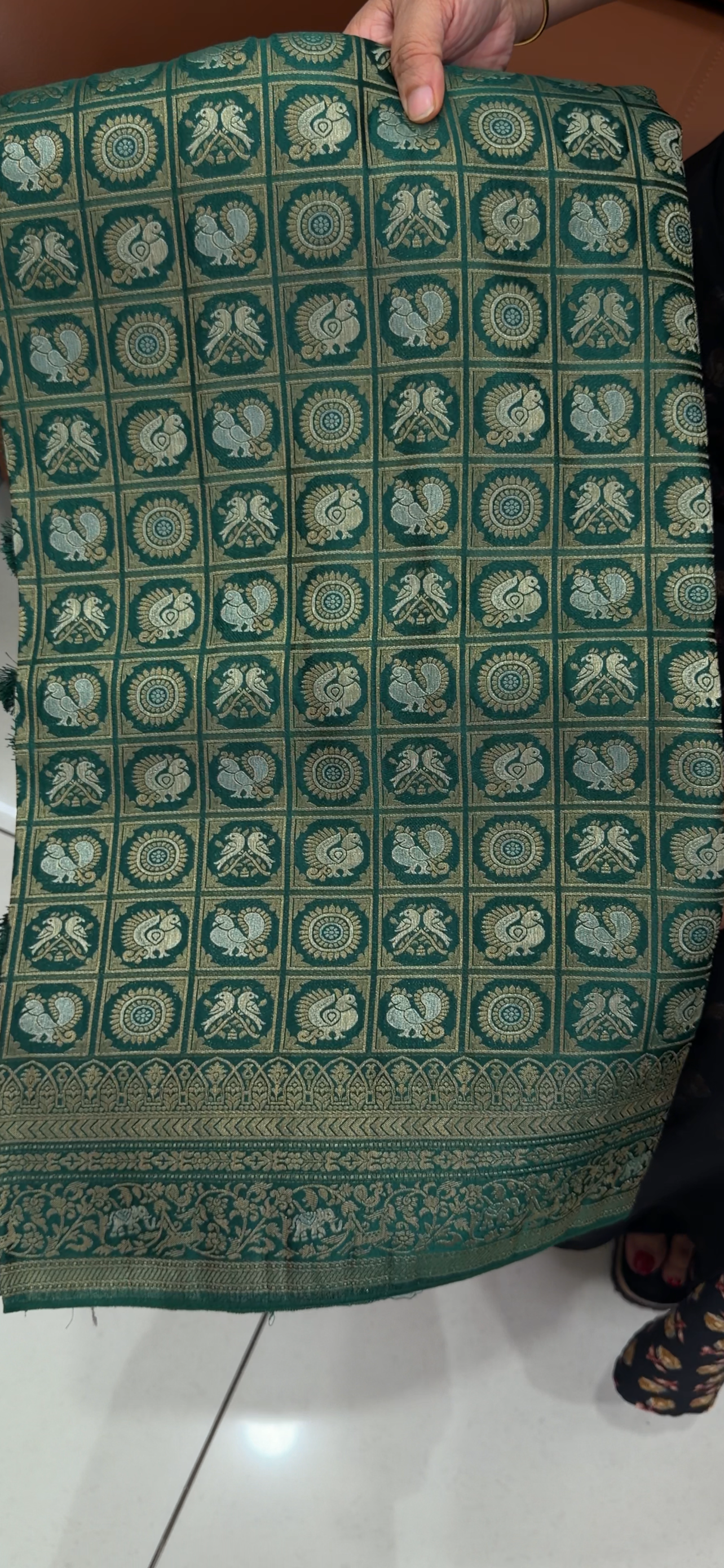 SEMI BANARAIS SAREES - IHA 34101