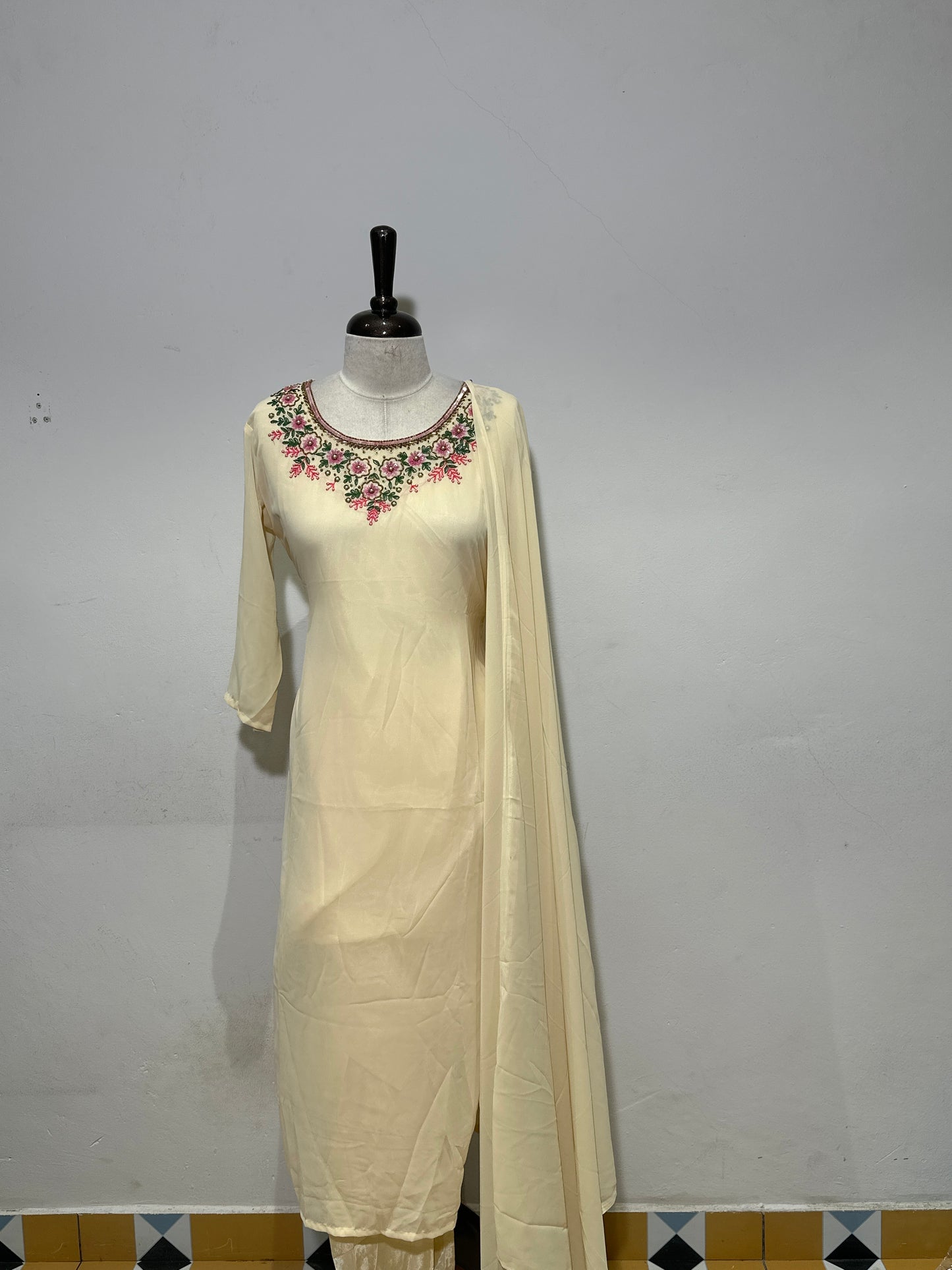 OFFER SALES TOP AND  BOTTOM  -  IHA 34293