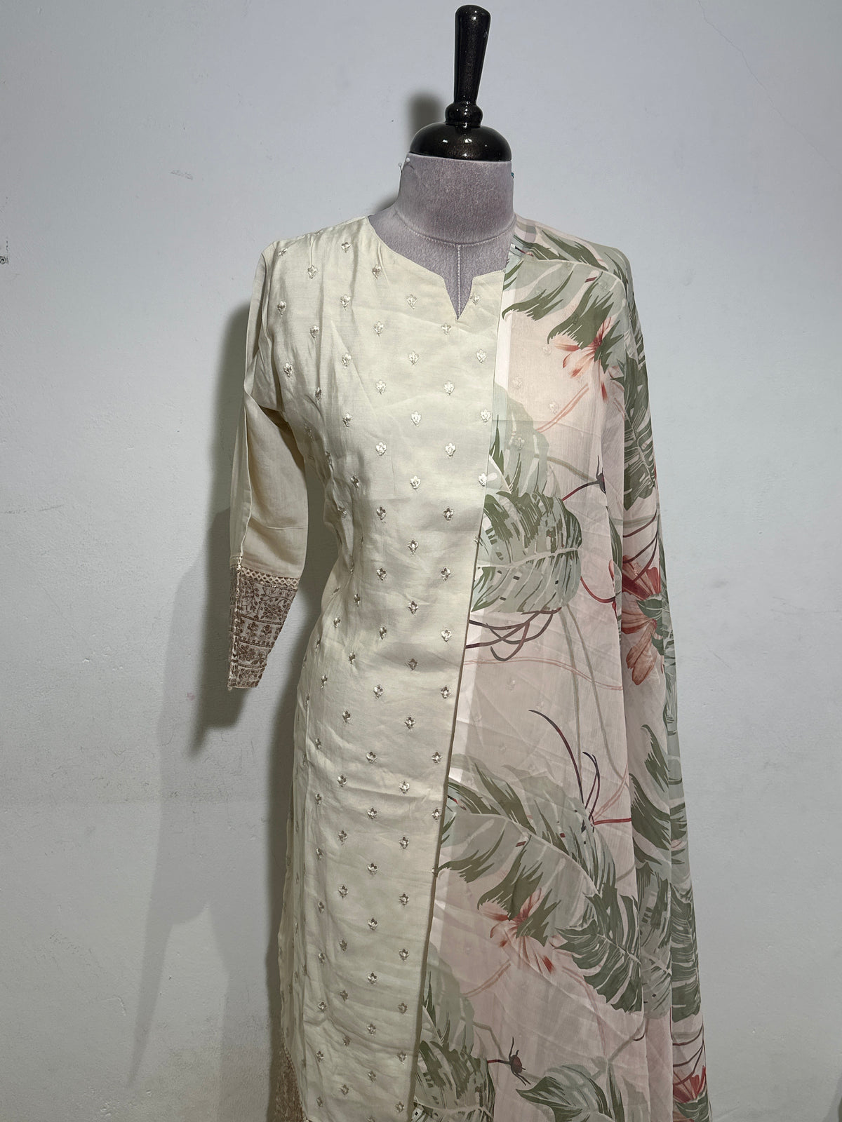 OFFER SALES TOP AND  BOTTOM  -  IHA 35980