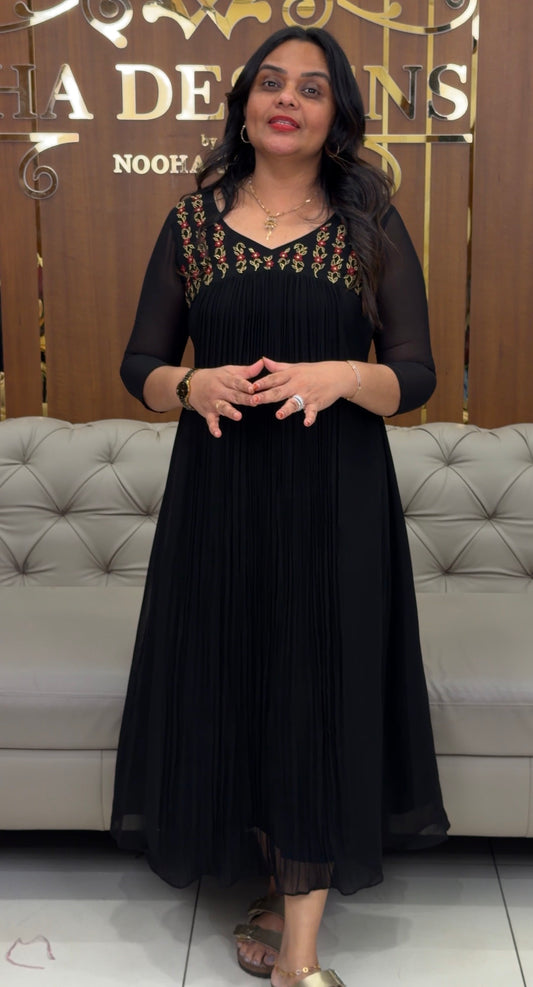 IHA'S IN-HOUSE DESIGNER ALINE TOPS - IHA 31049