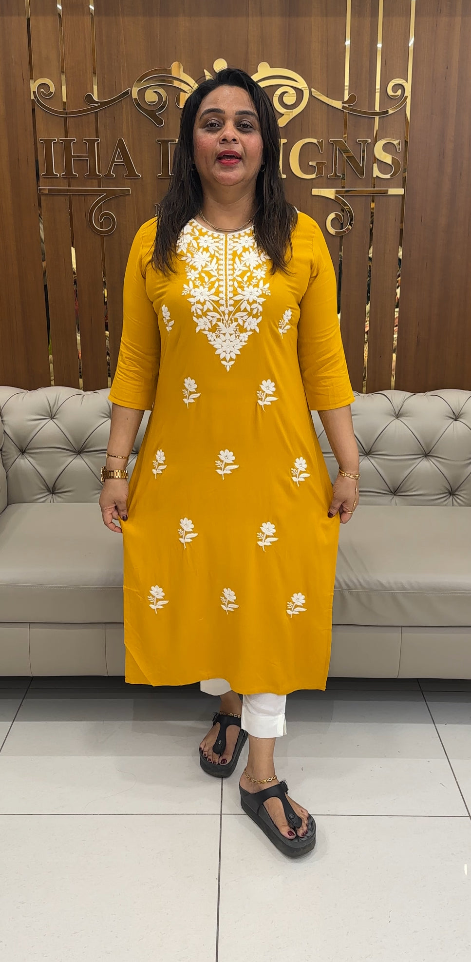 LUCKNOWI CHIKANKARI TOPS - IHA 25751