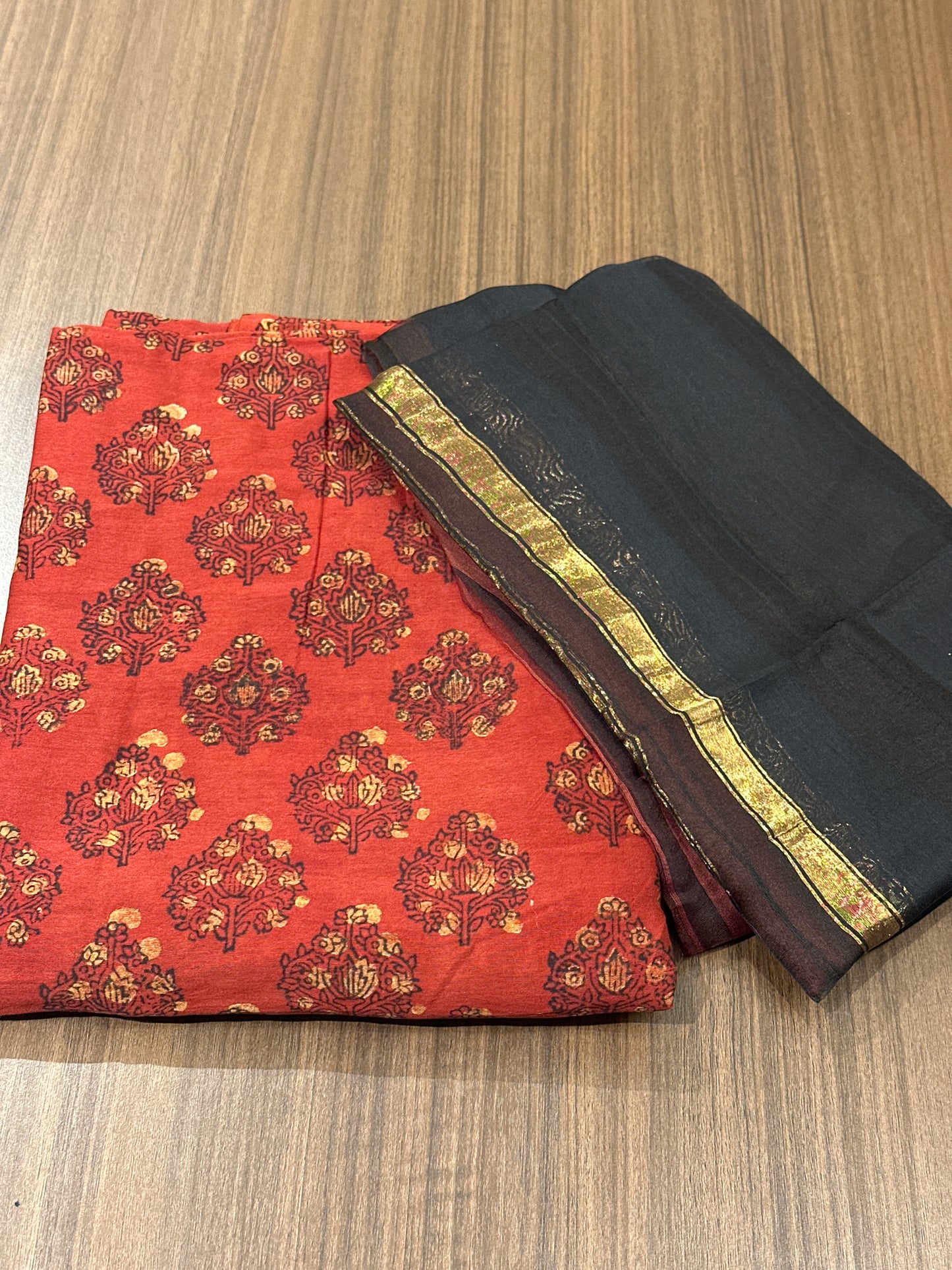OFFER SALES UNSTITCHED SALWAR SUITS -  IHA 34052