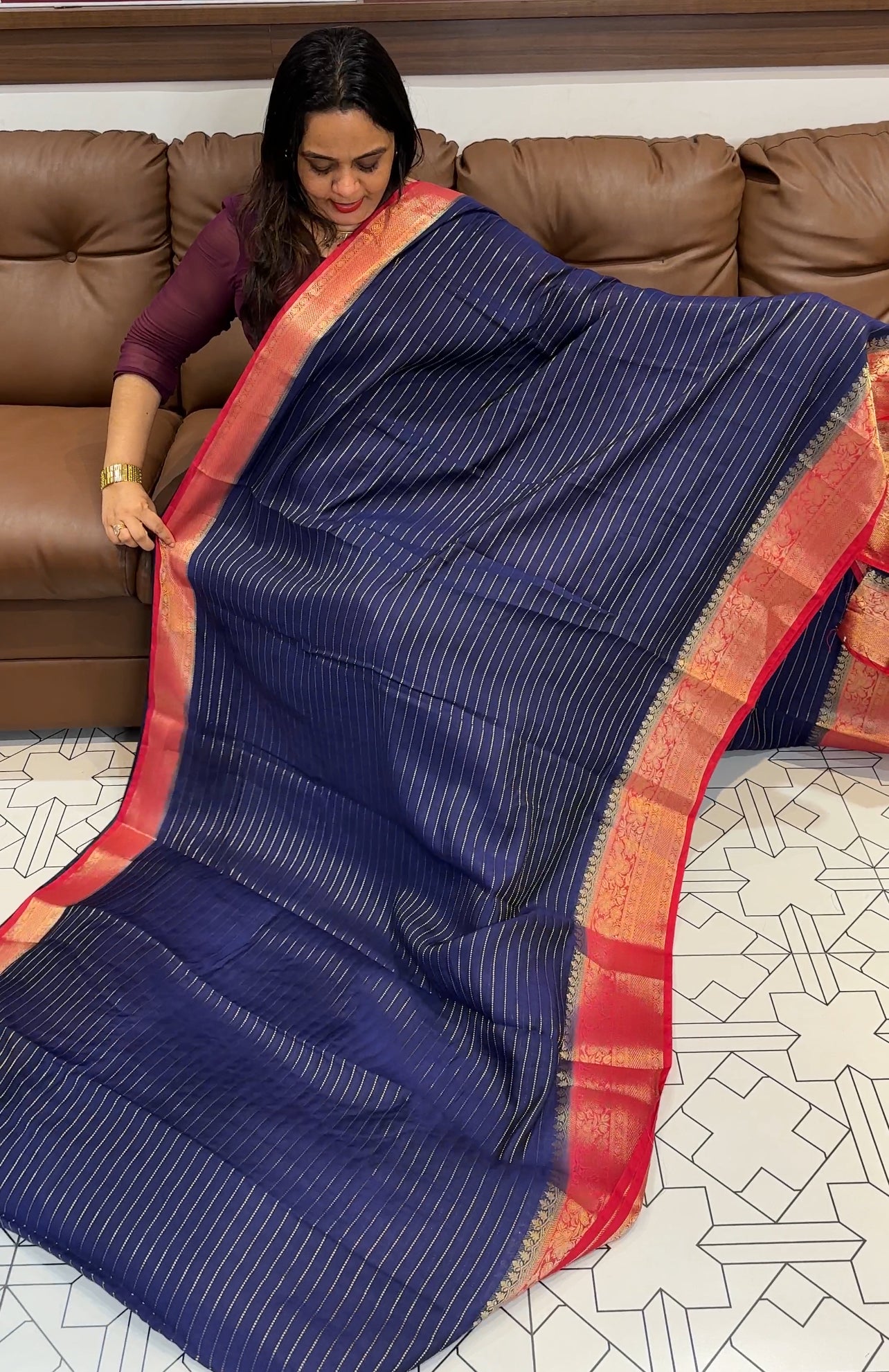 SEMI BANARASI SAREE - IHA 19081