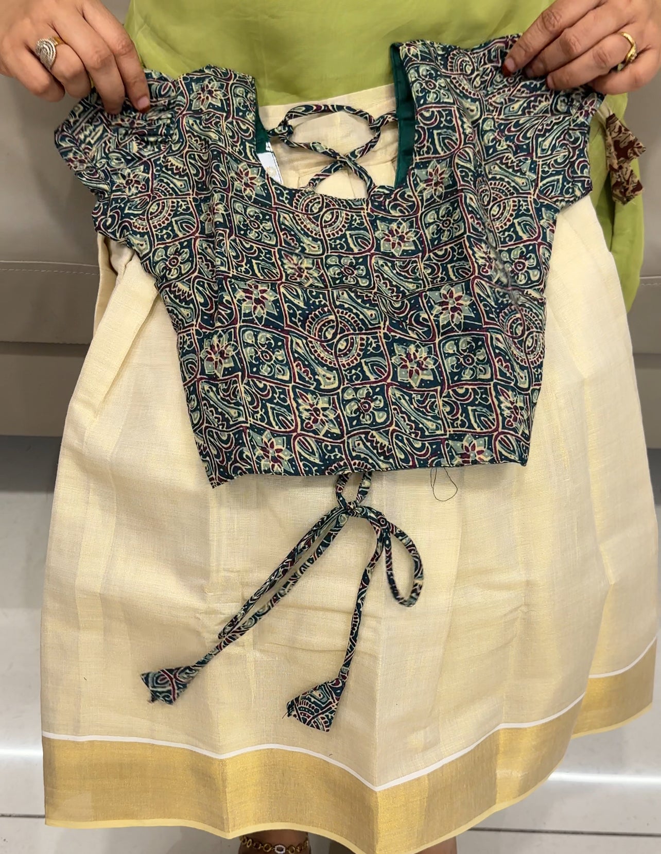 KIDS CROP TOP AND SKIRTS - IHA 25378