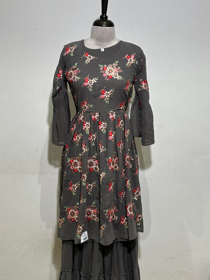OFFER SALES READY TO WEAR SETS  -  IHA 35622