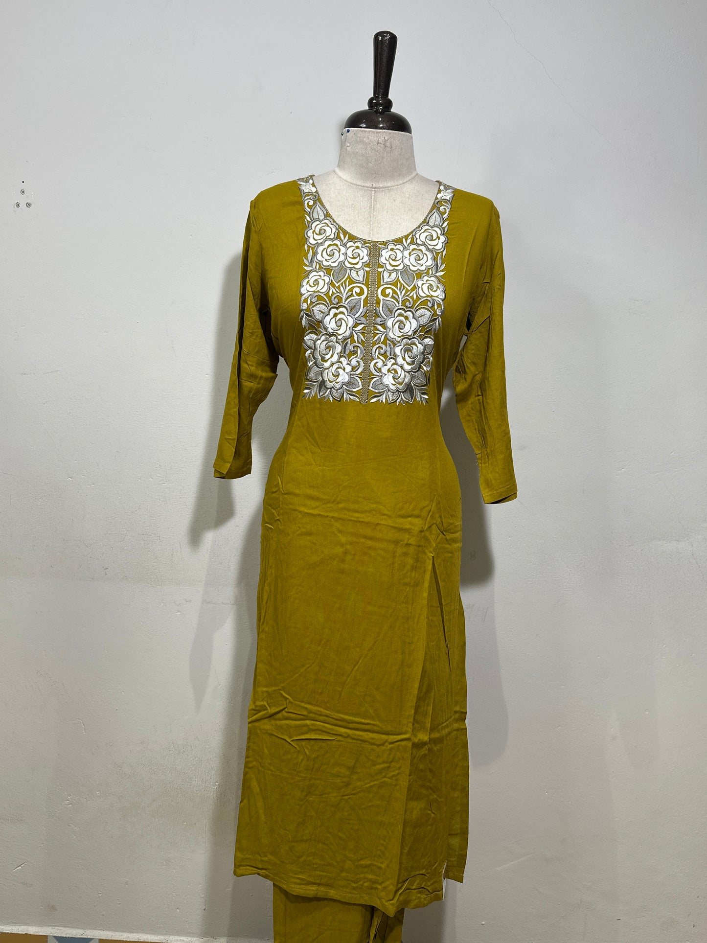 OFFER SALES TOP AND  BOTTOM  -  IHA 34353