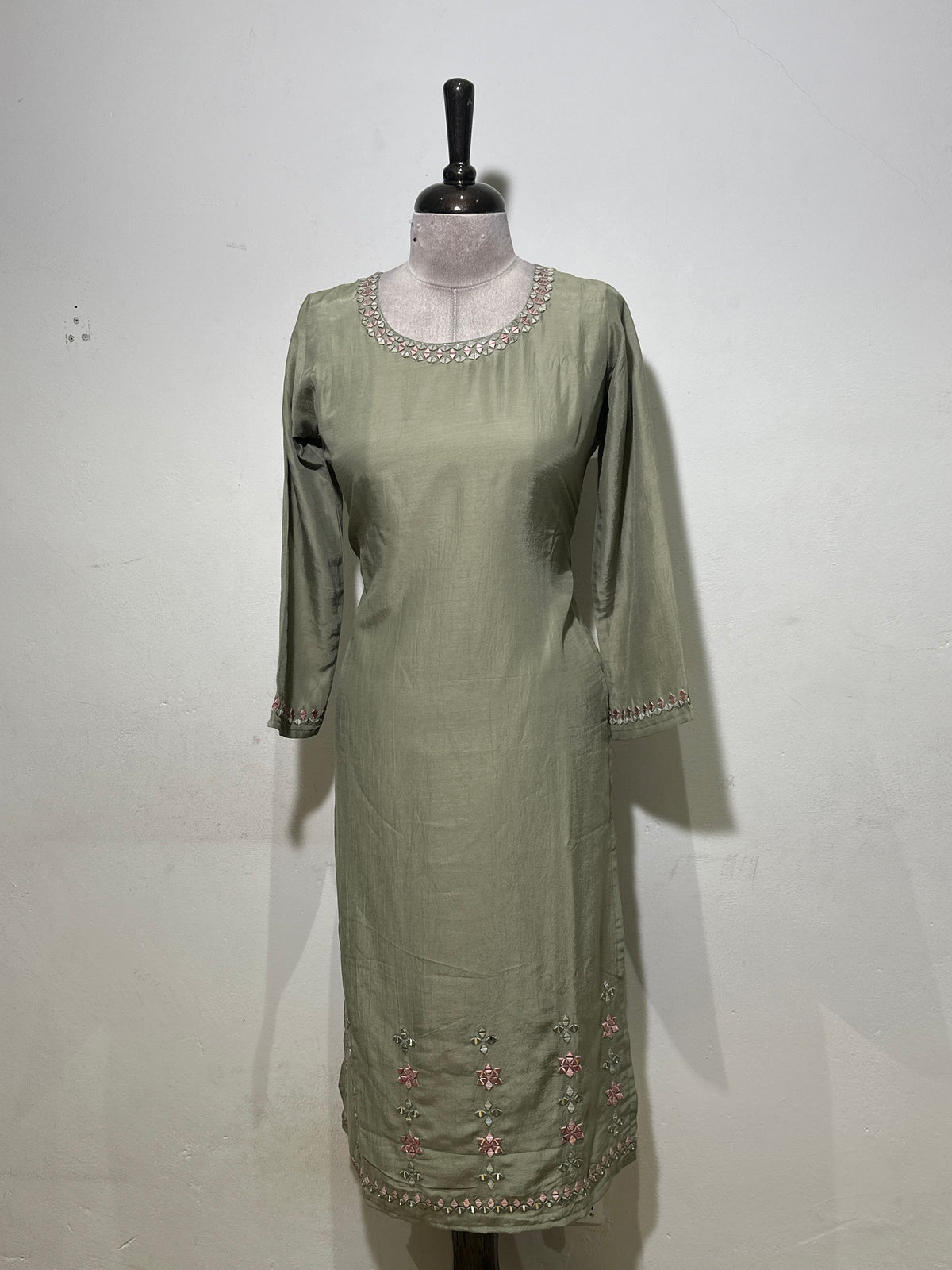 OFFER SALES TOP AND  BOTTOM  -  IHA 35694