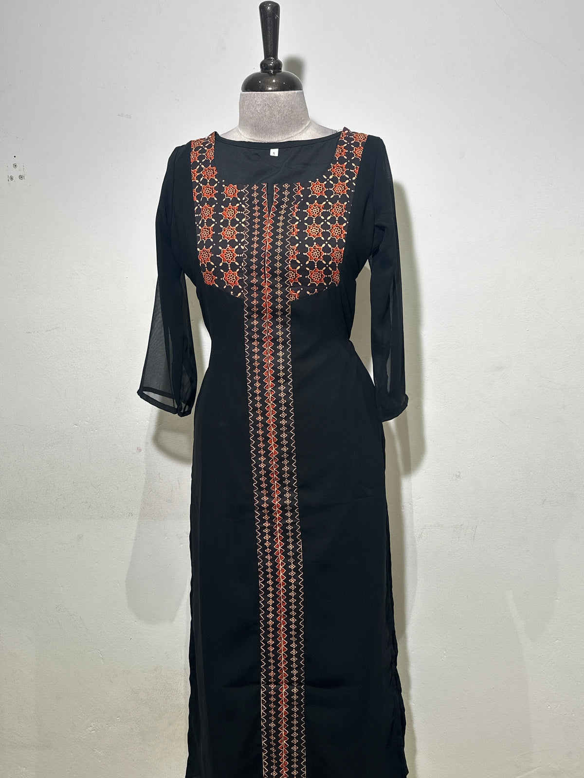 OFFER SALES TOP'S -  IHA 35651