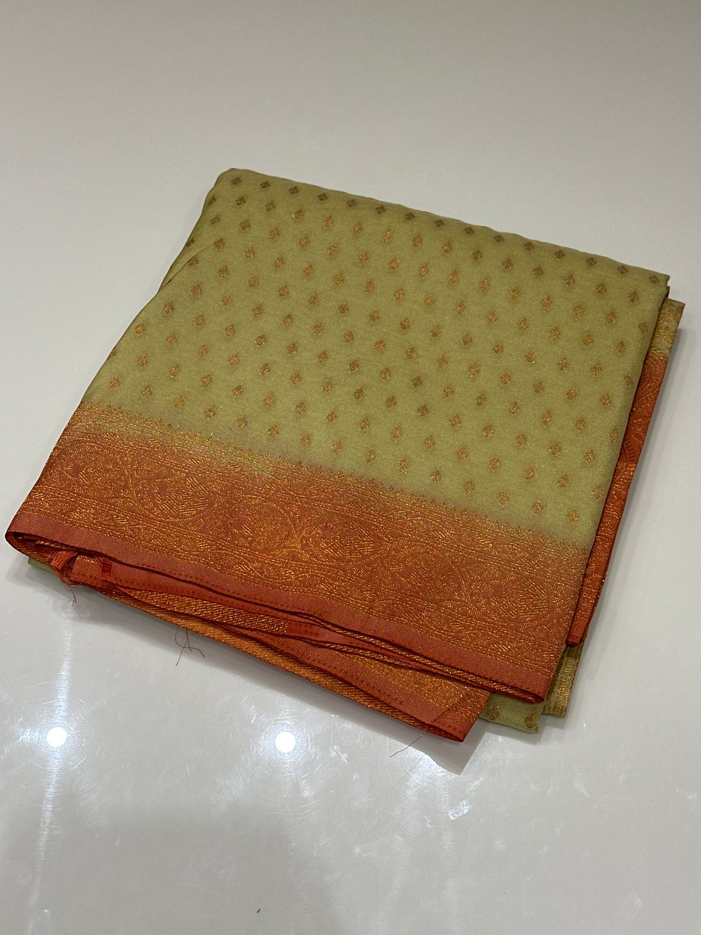 OFFER SALES SAREES - IHA 27131