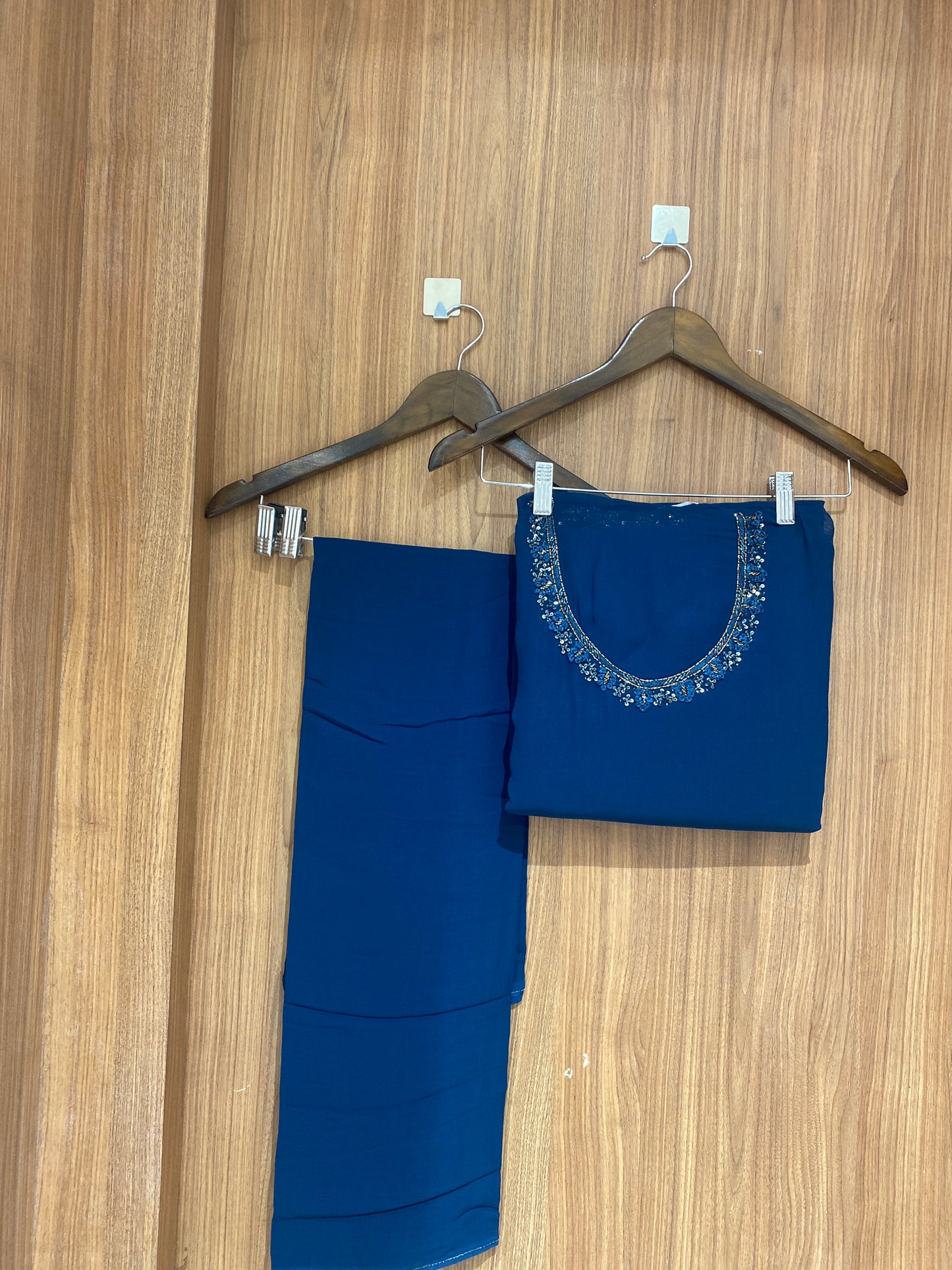 OFFER SALES UNSTITCHED SALWAR SUITS - IHA 26879