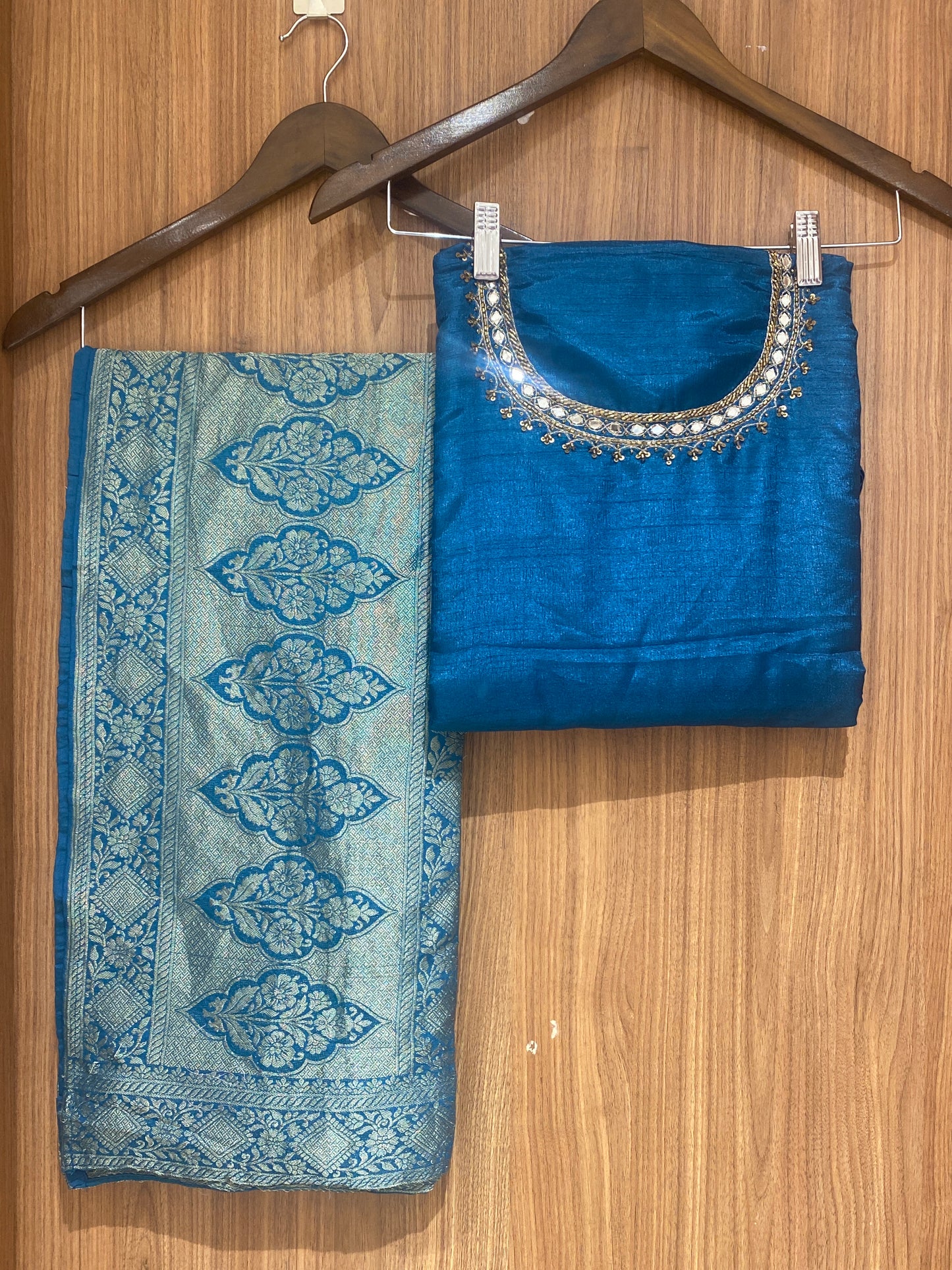 OFFER SALES UNSTITCHED SALWAR SUITS - IHA 26949