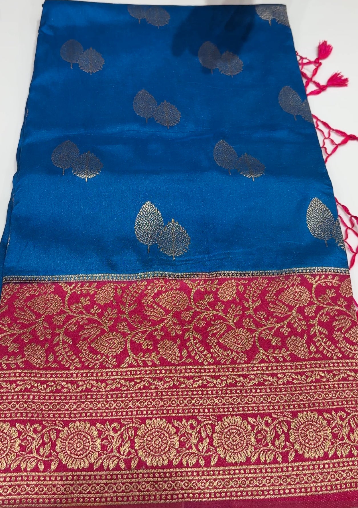 SEMI BANARASI SAREES - IHA 17462