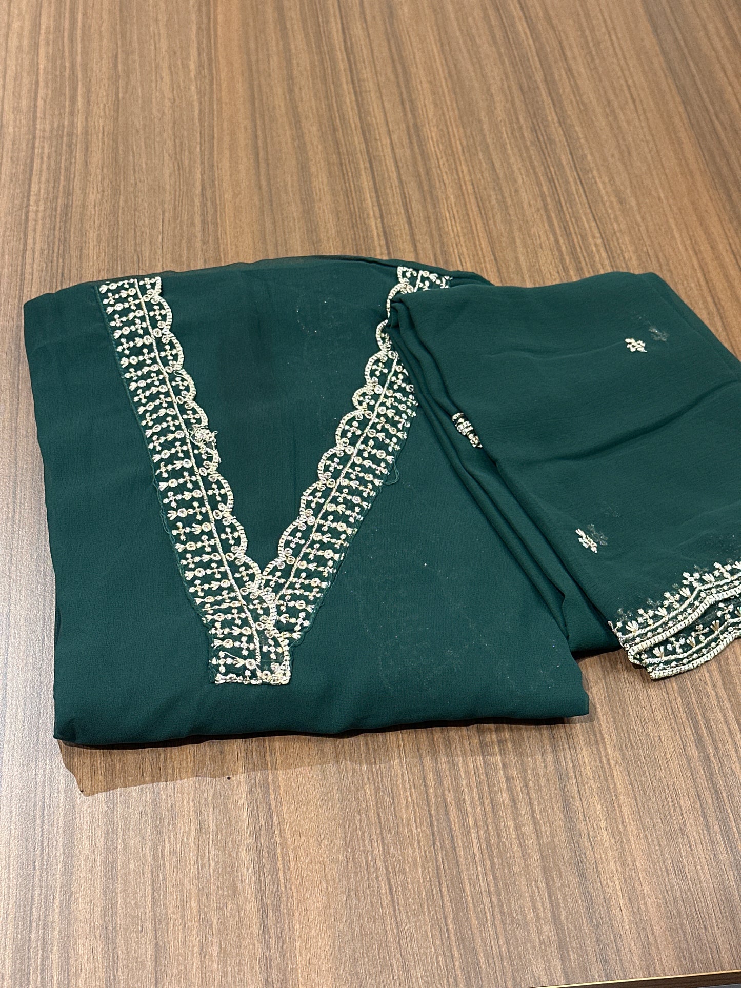 OFFER SALES UNSTITCHED SALWAR SUITS -  IHA 33853
