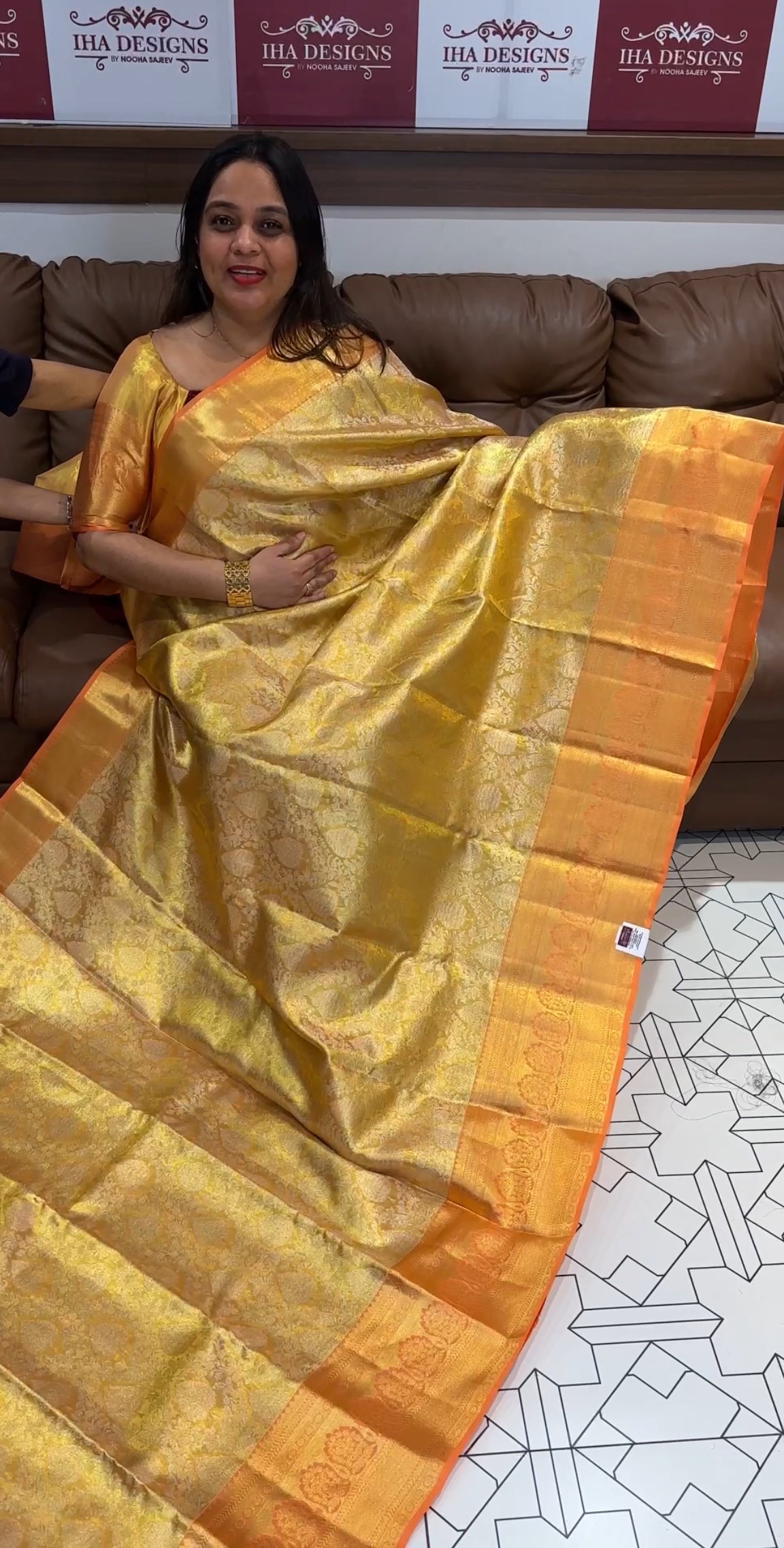 DESIGNER KANCHIPURAM SILK SAREE - IHA  18453