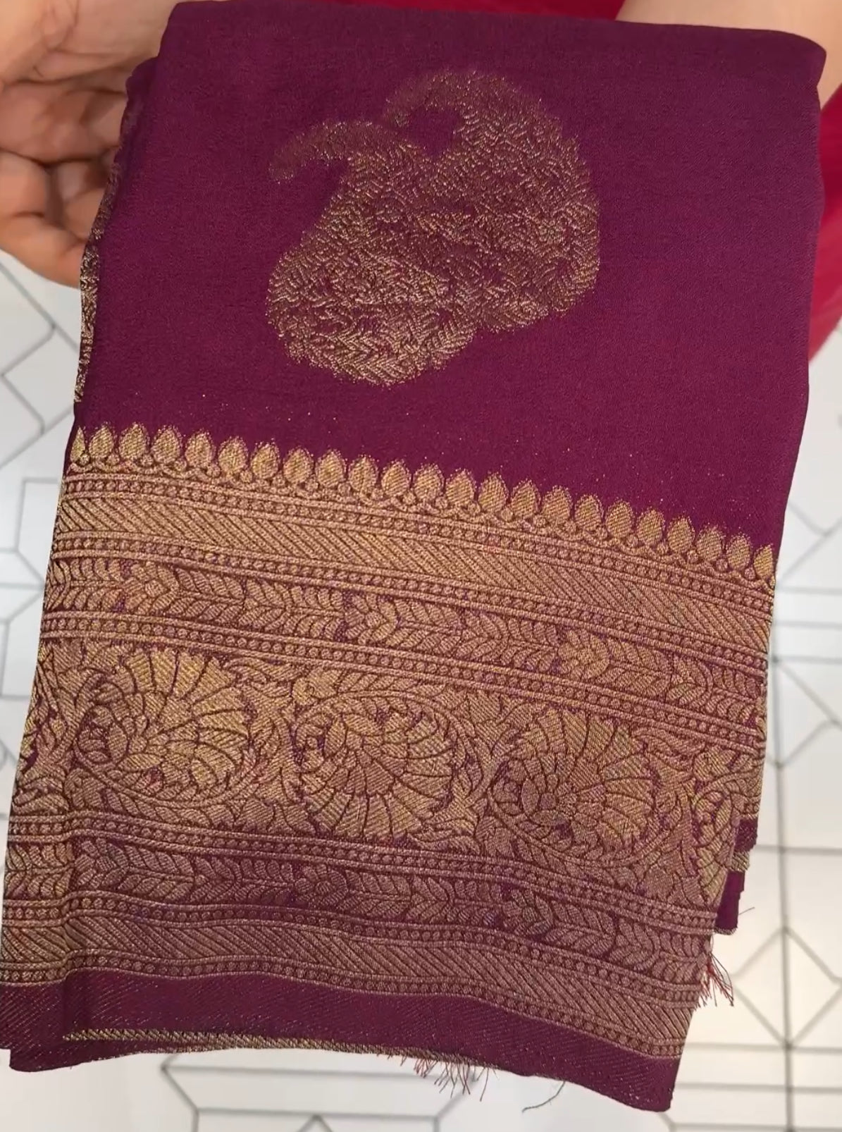 SEMI BANARASI SAREE - IHA 19196