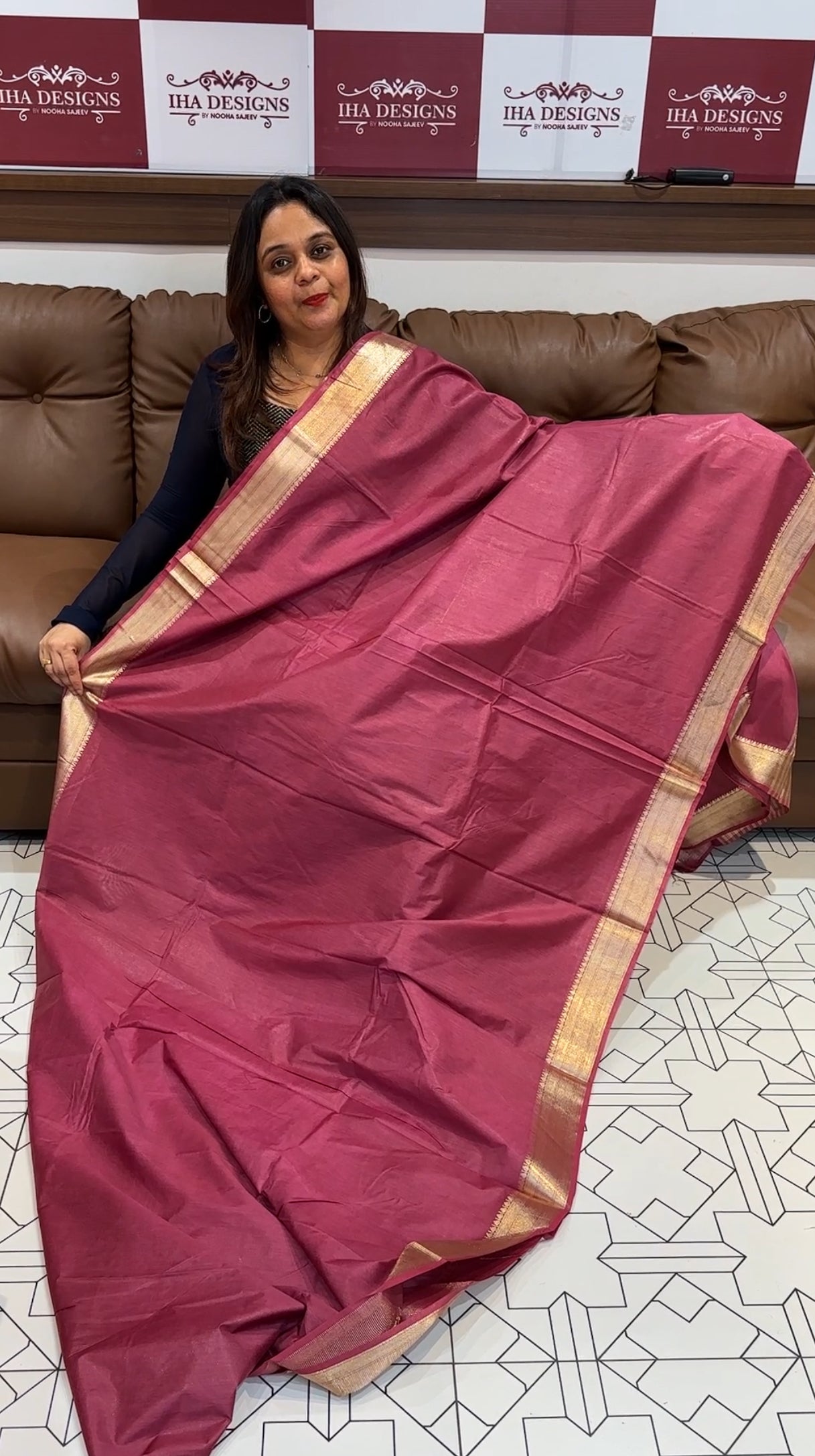 SEMI TUSSUR SAREE - IHA 14377