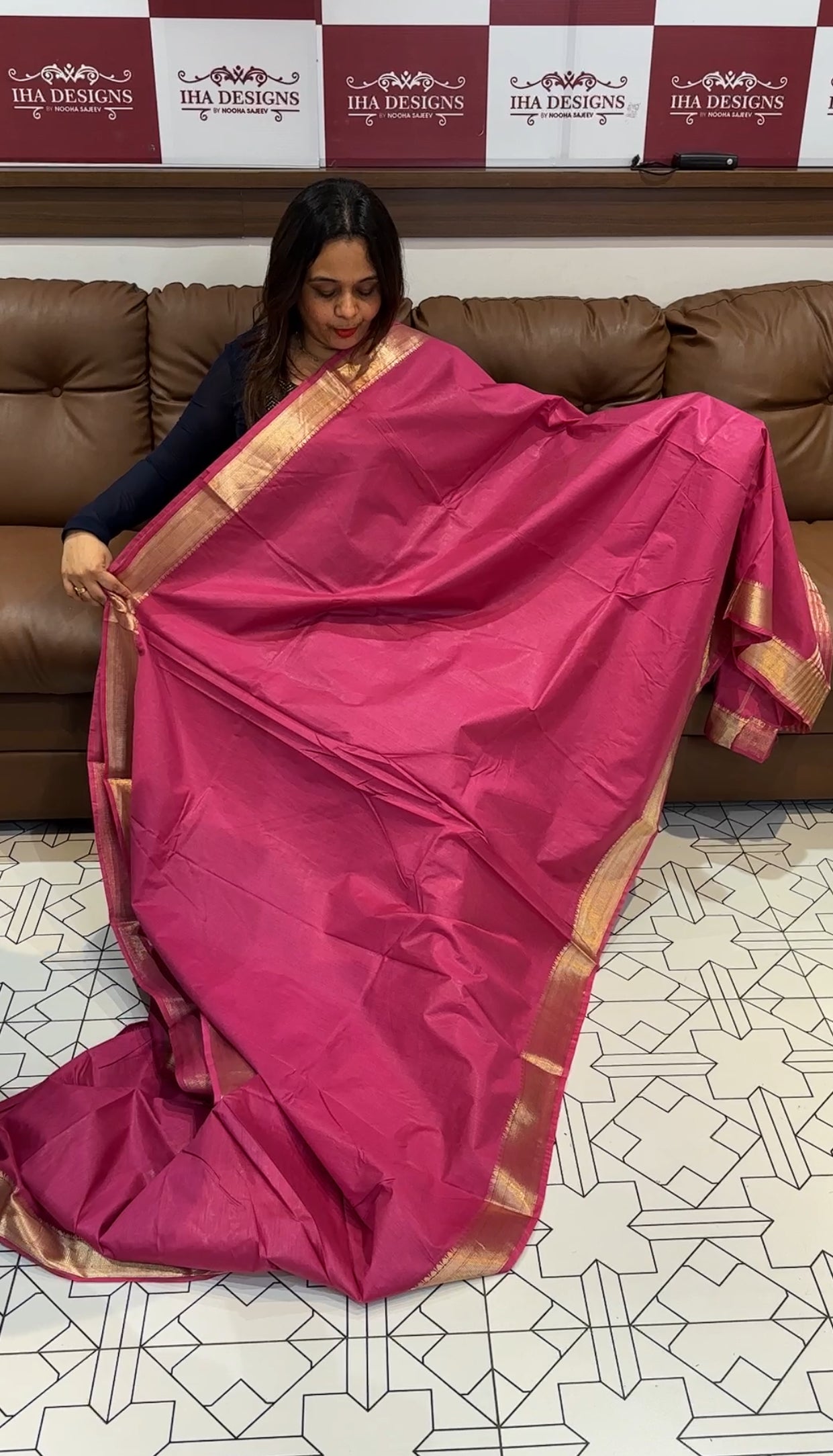 SEMI TUSSUR SAREE - IHA 14377