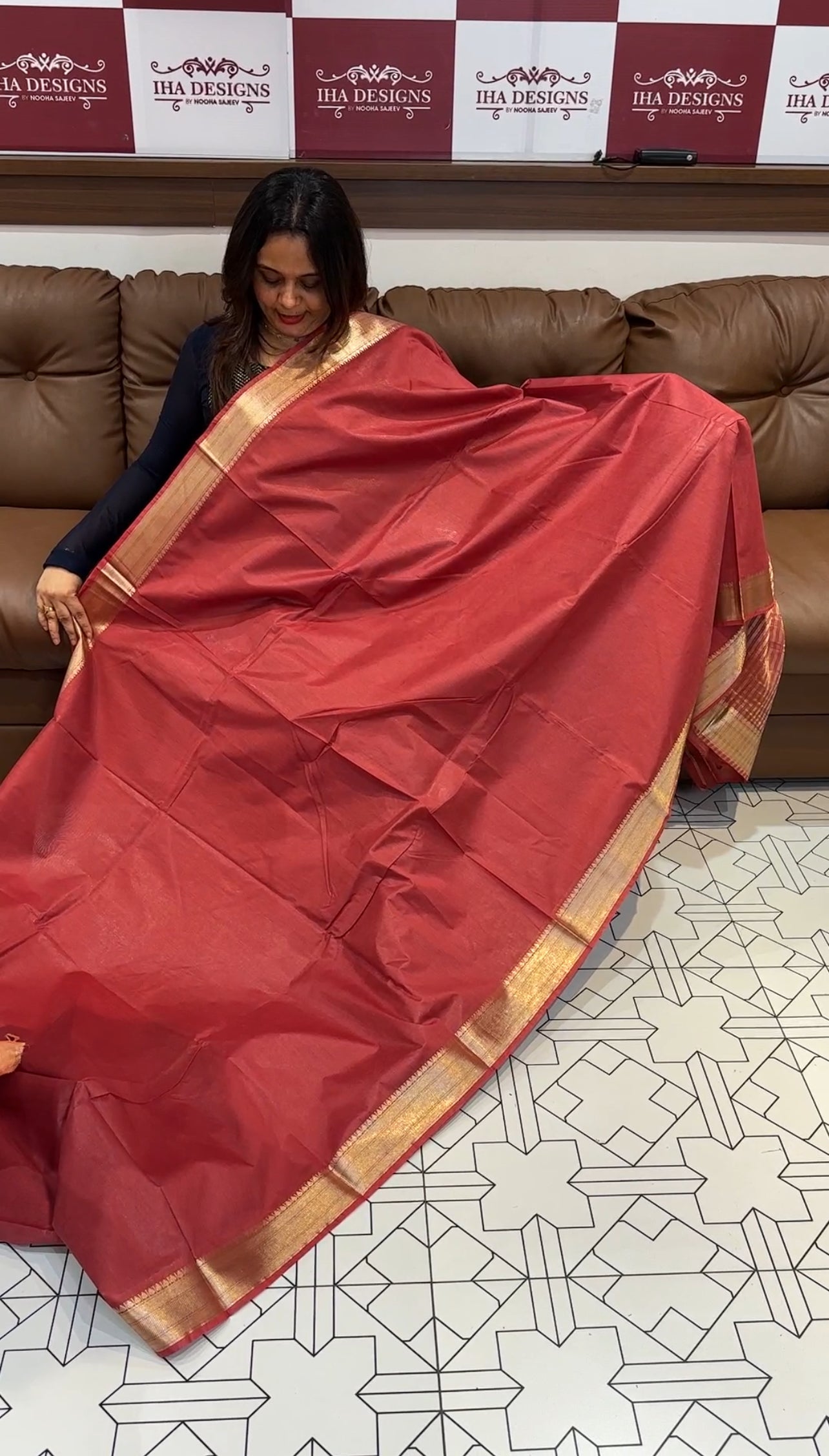 SEMI TUSSUR SAREE - IHA 14377