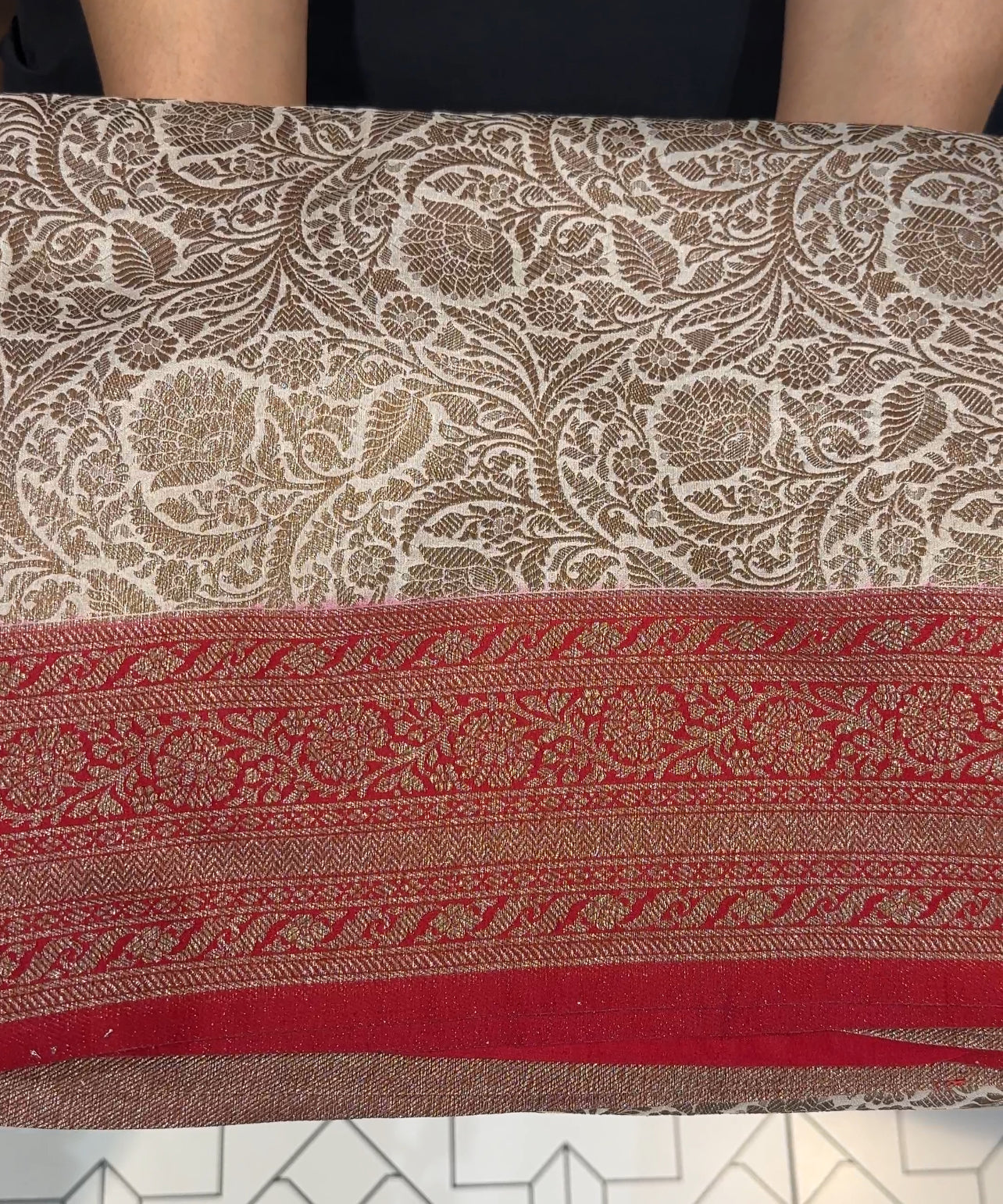 SEMI KATAN SAREE - IHA 17870